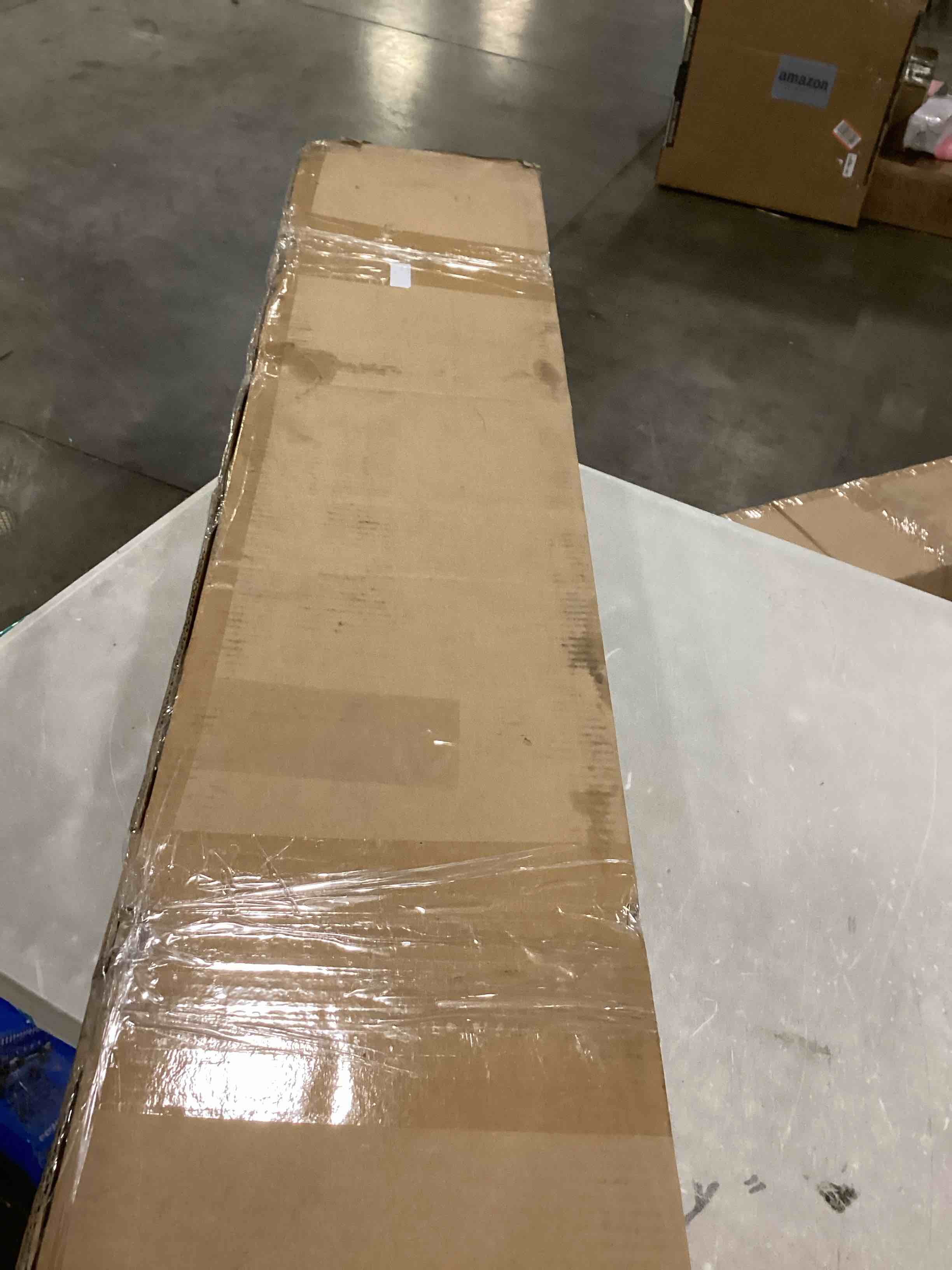 https://s3.amazonaws.com/lotting-images-prod/bidfta/GRN6735208_1729877071315.jpeg