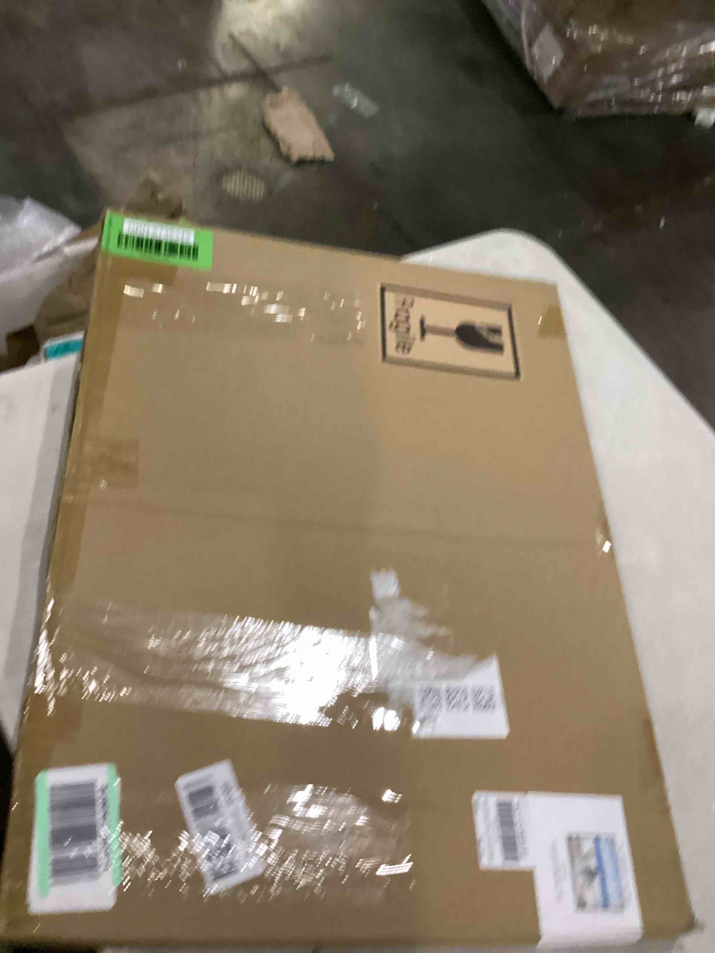 https://s3.amazonaws.com/lotting-images-prod/bidfta/GRN6735349_1730136355493.jpeg