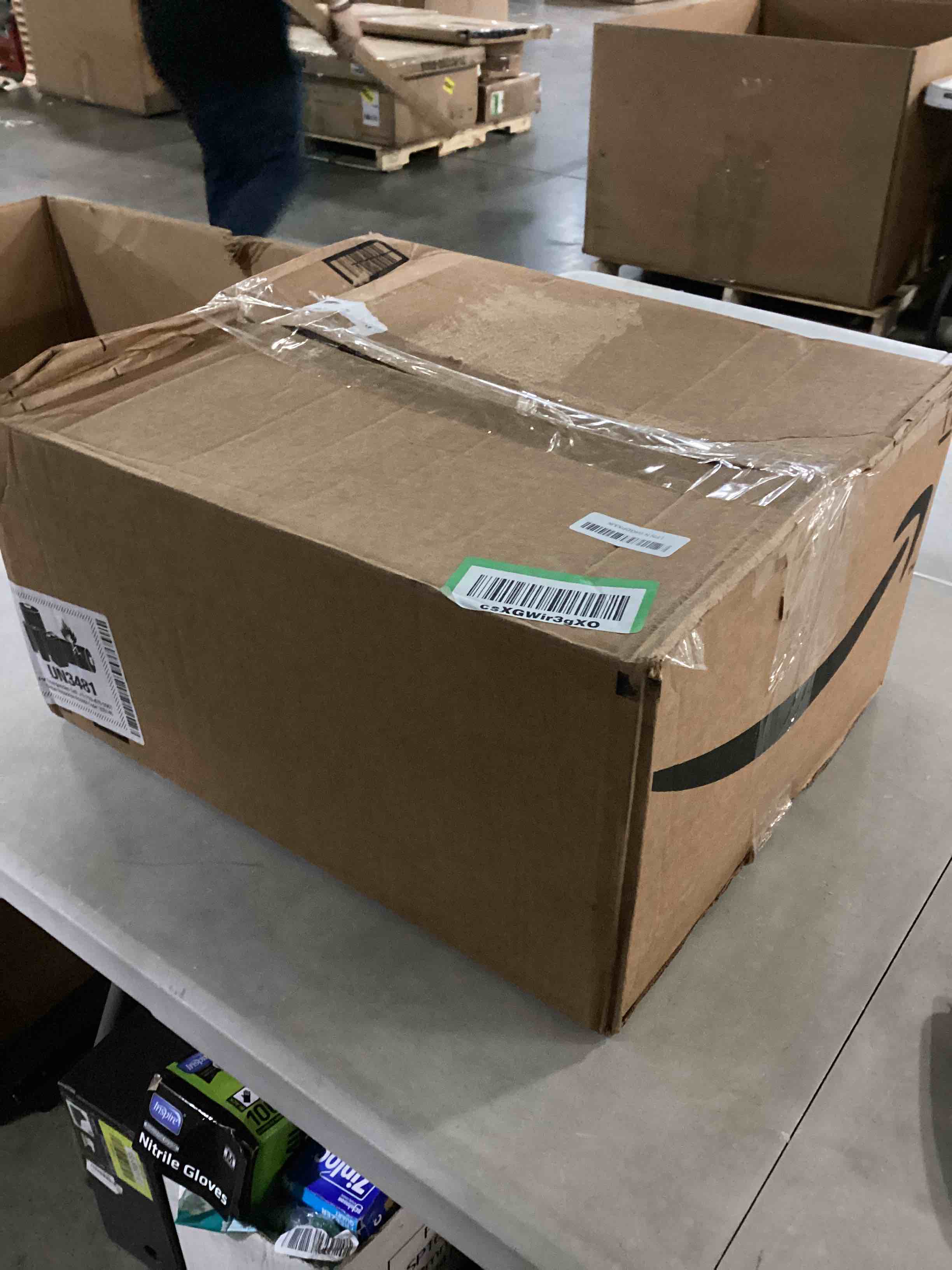 https://s3.amazonaws.com/lotting-images-prod/bidfta/GRN6736937_1730462788261.jpeg