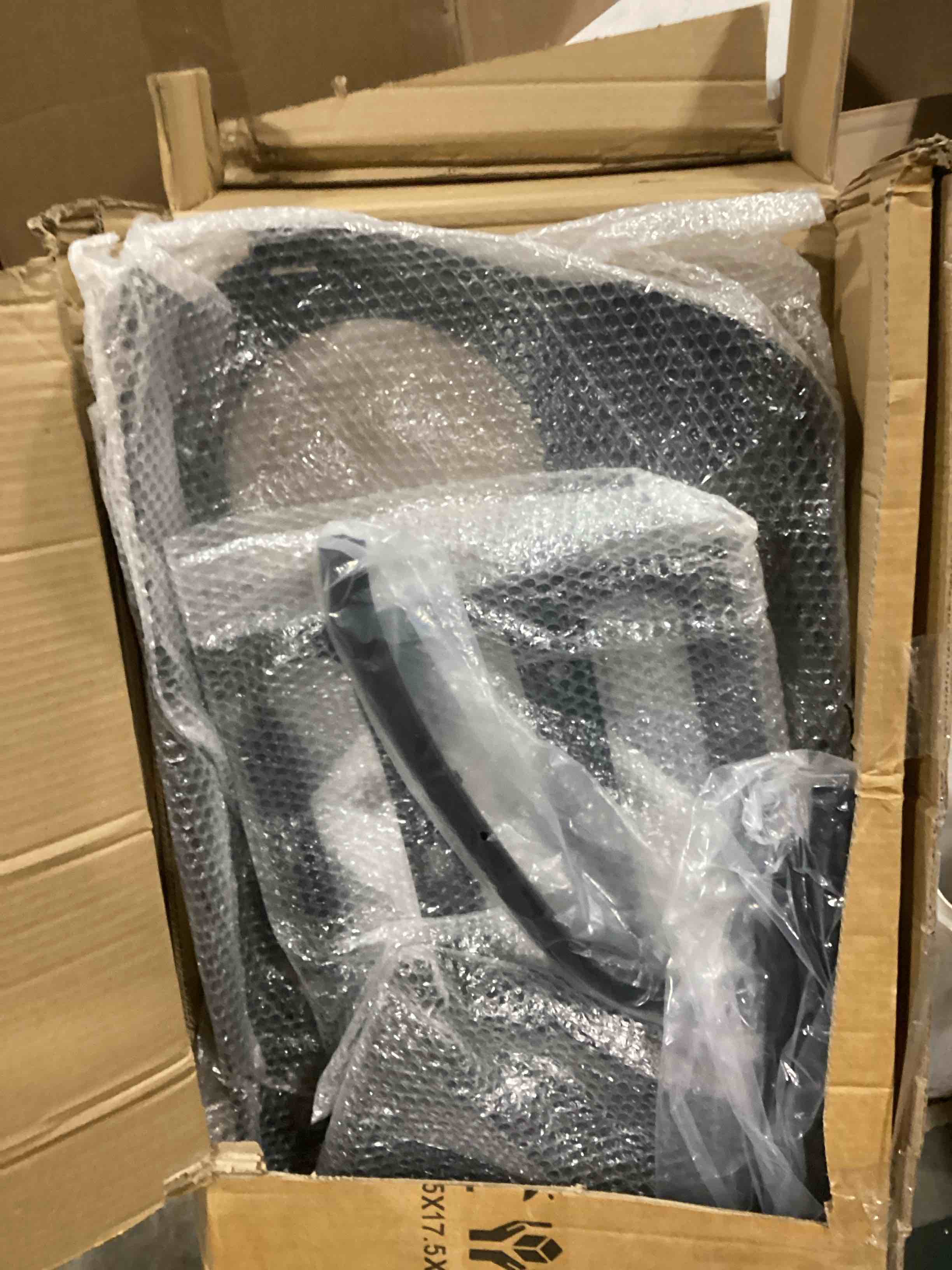 https://s3.amazonaws.com/lotting-images-prod/bidfta/GRN6737561_1729351079711.jpeg
