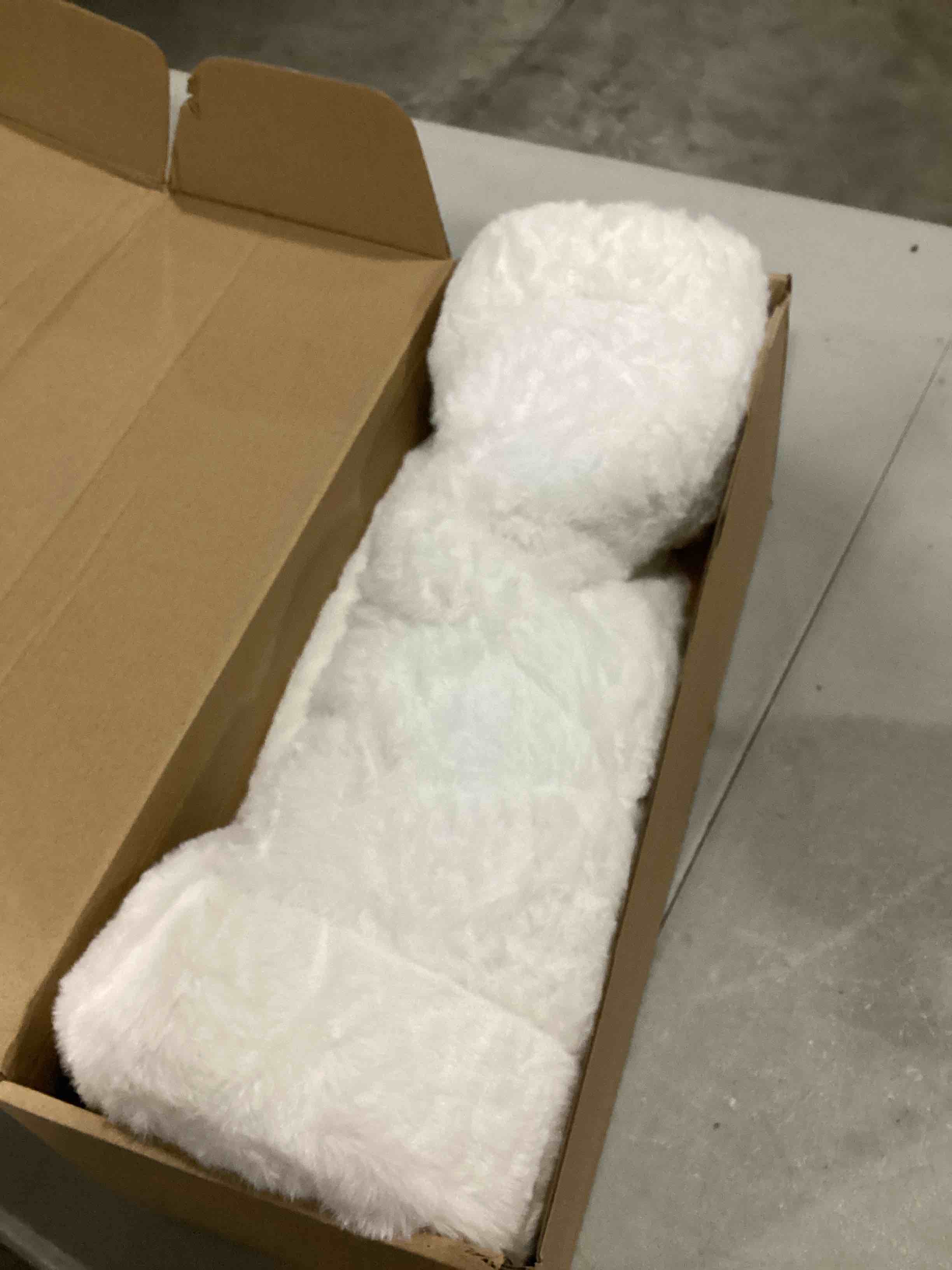 https://s3.amazonaws.com/lotting-images-prod/bidfta/GRN6737685_1729608965120.jpeg