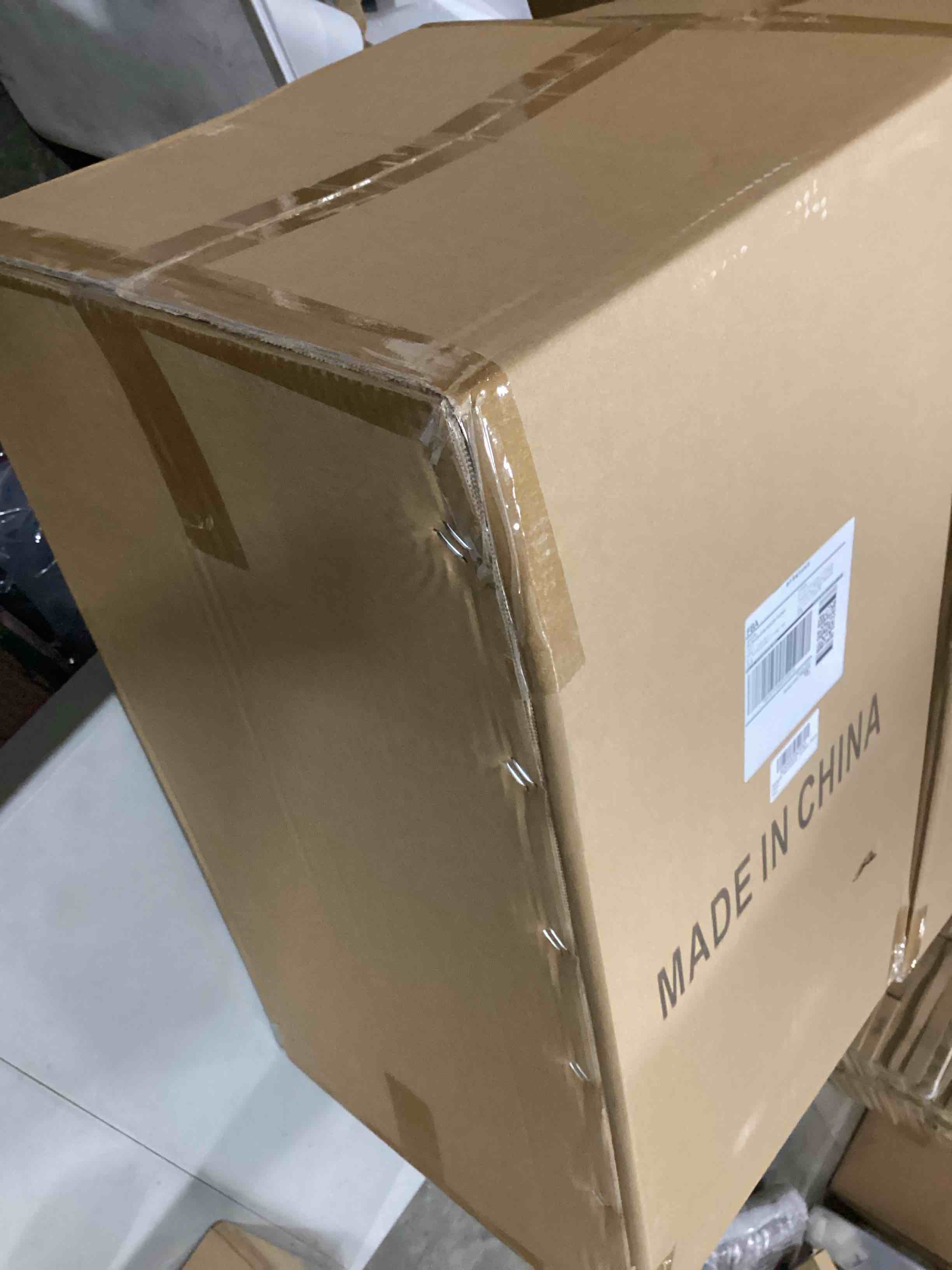 https://s3.amazonaws.com/lotting-images-prod/bidfta/GRN6737812_1729685212235.jpeg