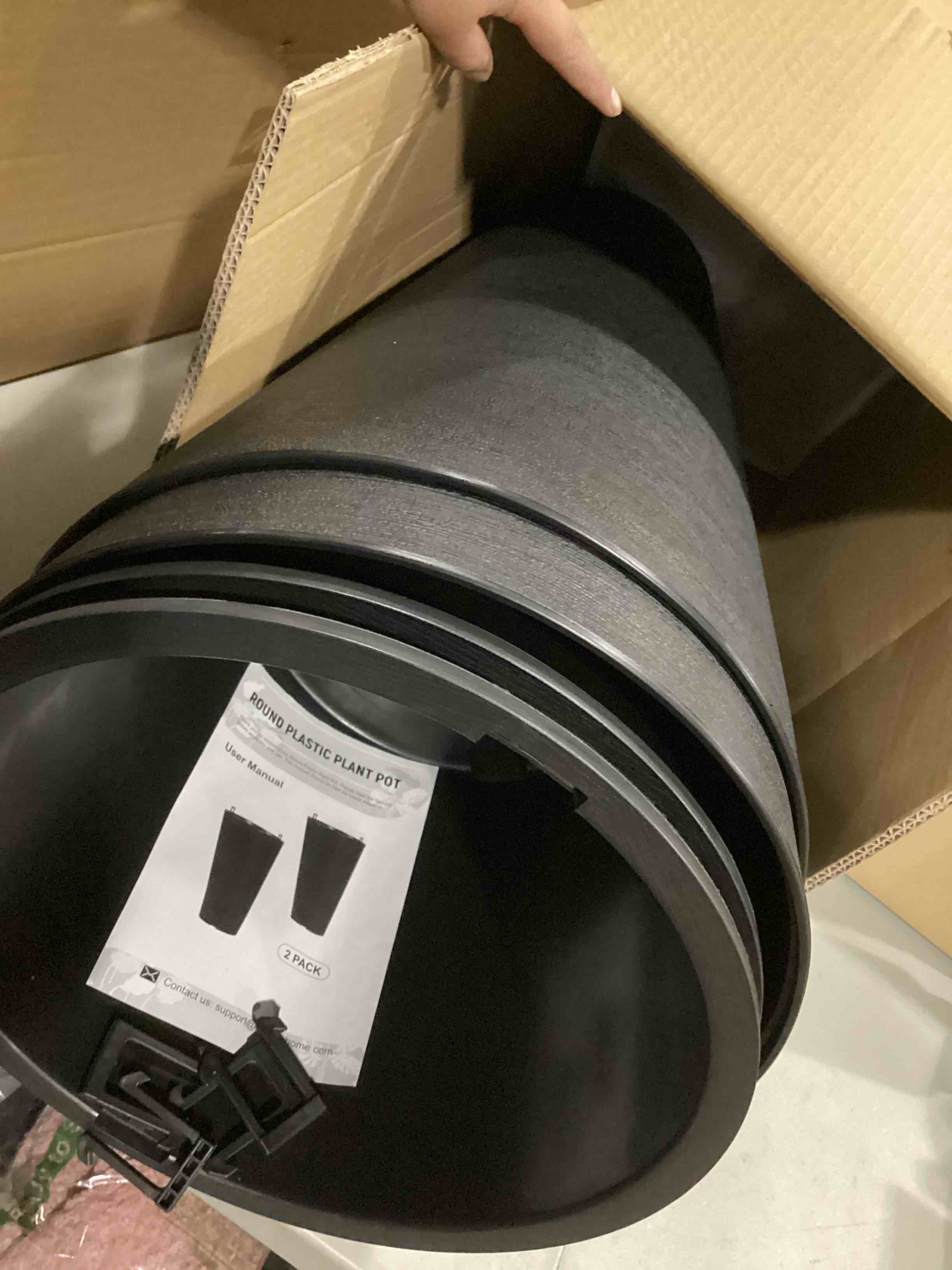 https://s3.amazonaws.com/lotting-images-prod/bidfta/GRN6737812_1729685250299.jpeg