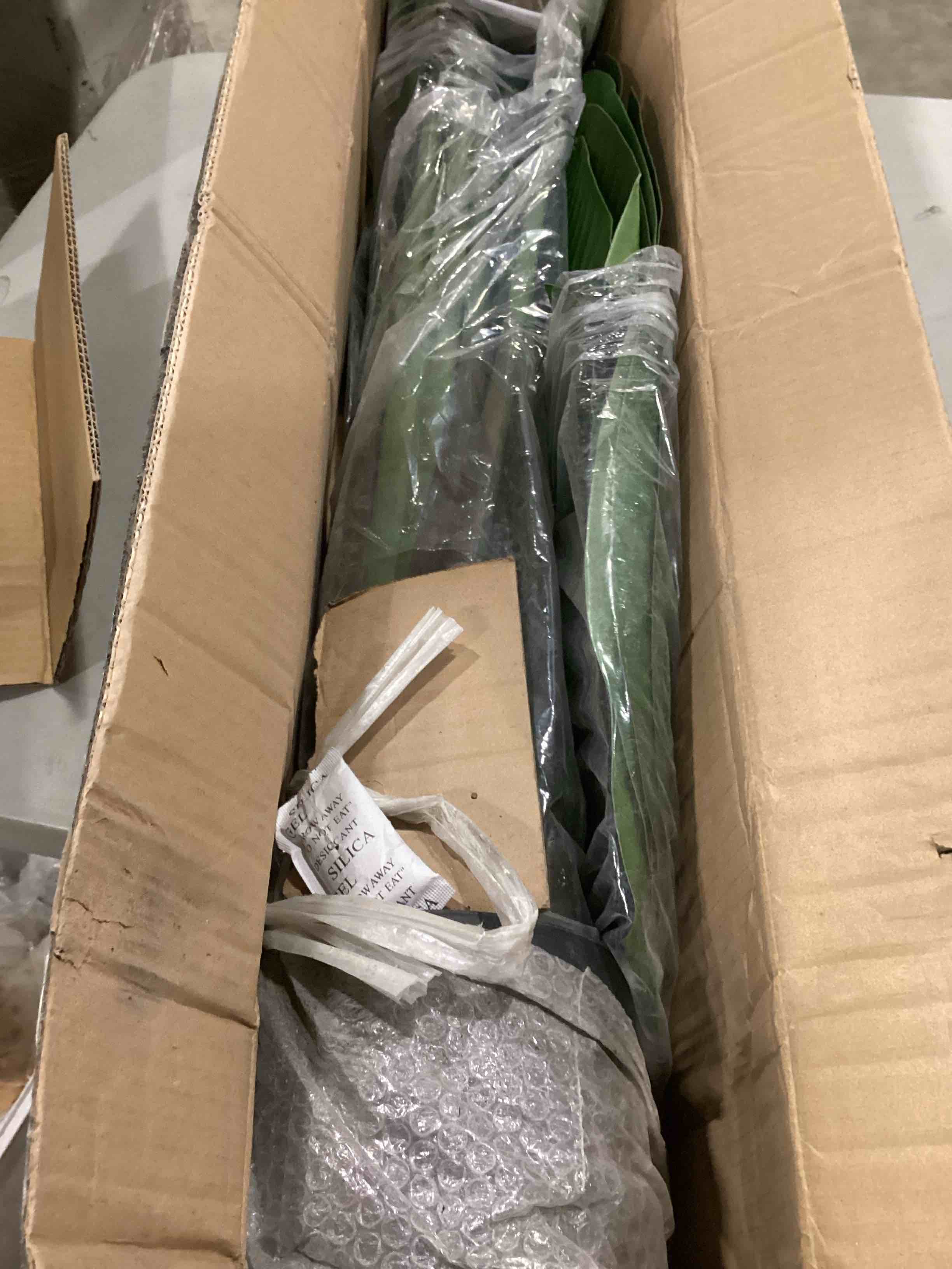 https://s3.amazonaws.com/lotting-images-prod/bidfta/GRN6737877_1729693616587.jpeg