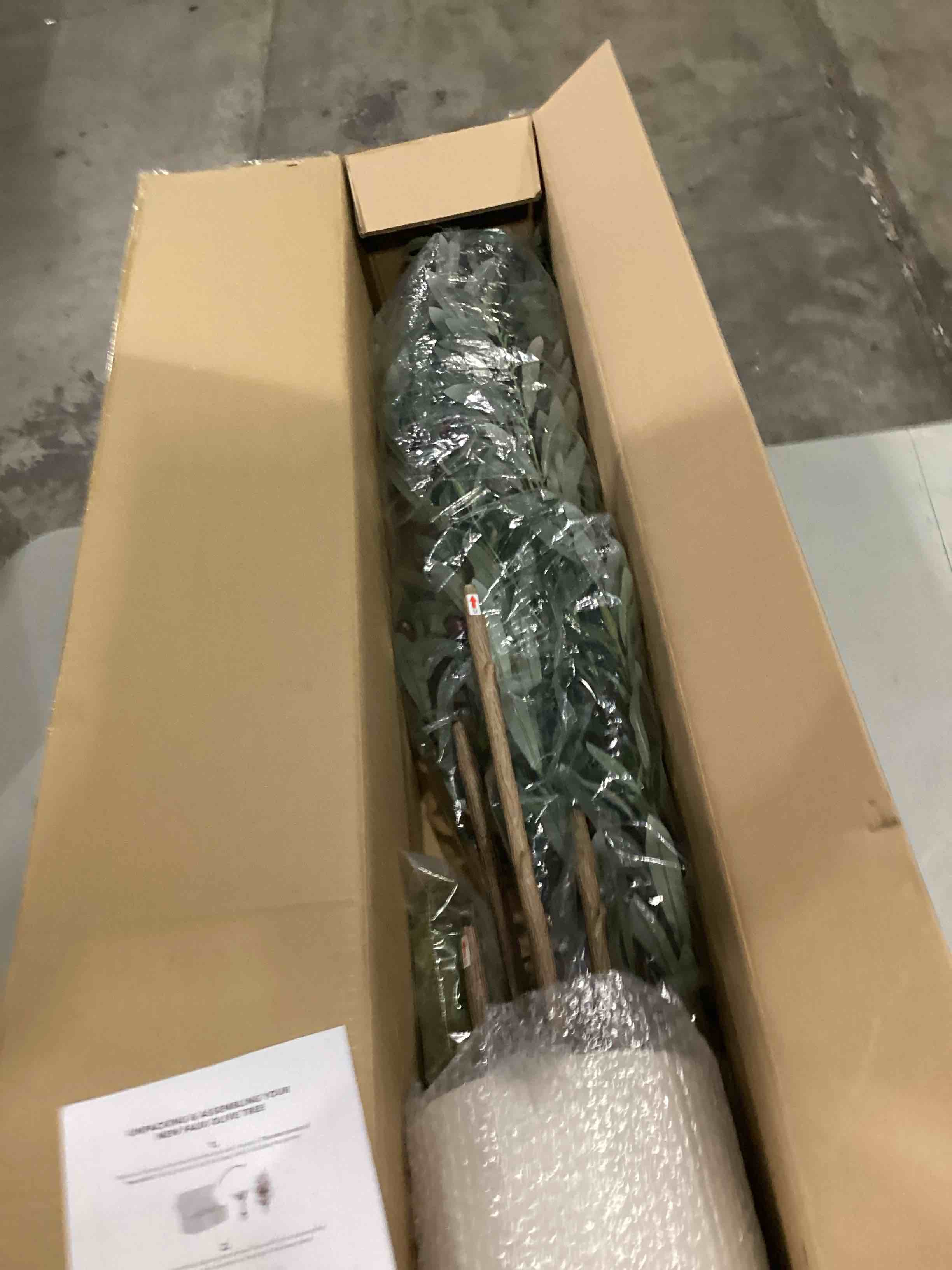 https://s3.amazonaws.com/lotting-images-prod/bidfta/GRN6737880_1729694047727.jpeg