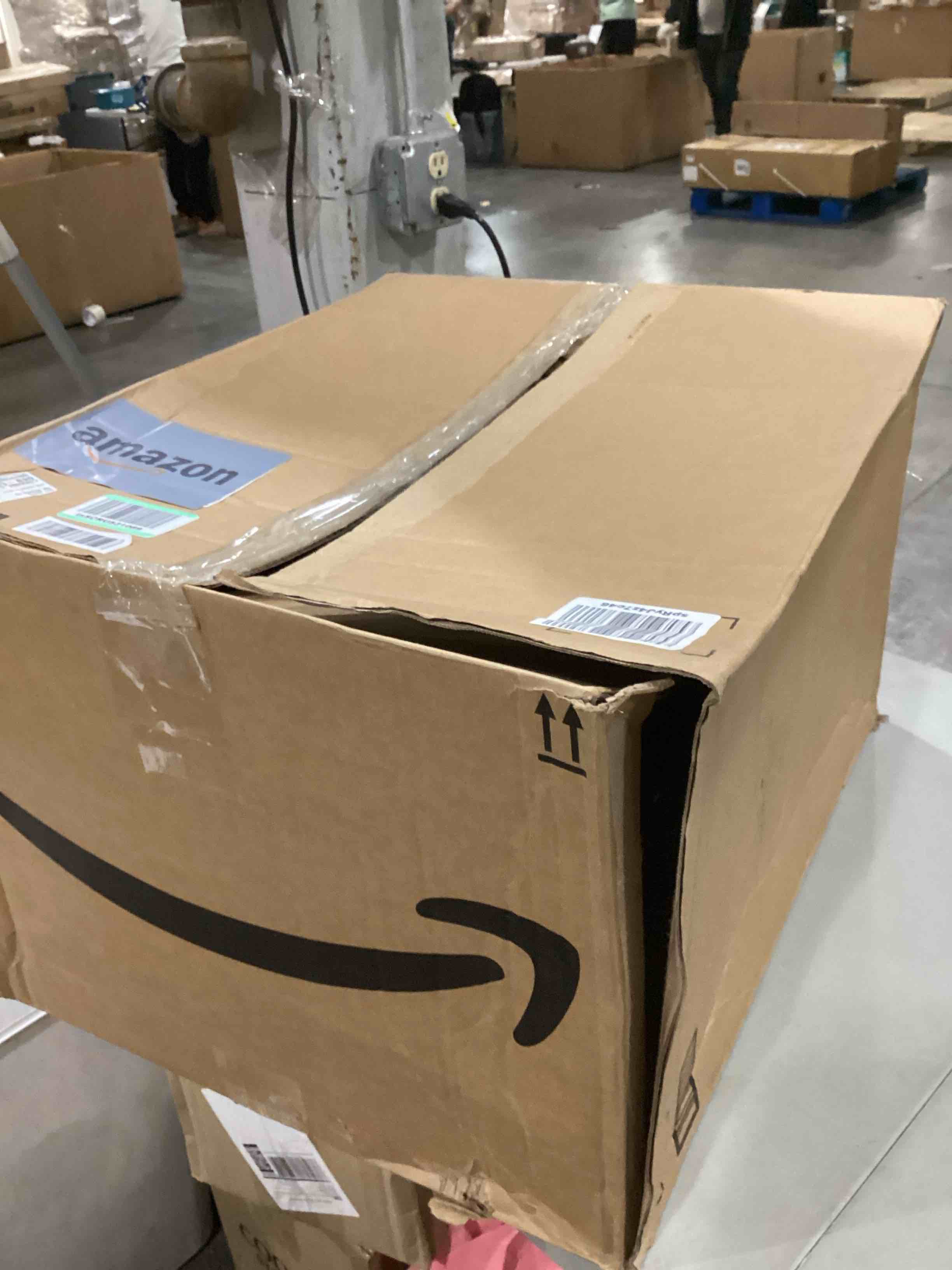 https://s3.amazonaws.com/lotting-images-prod/bidfta/GRN6738427_1730137421155.jpeg