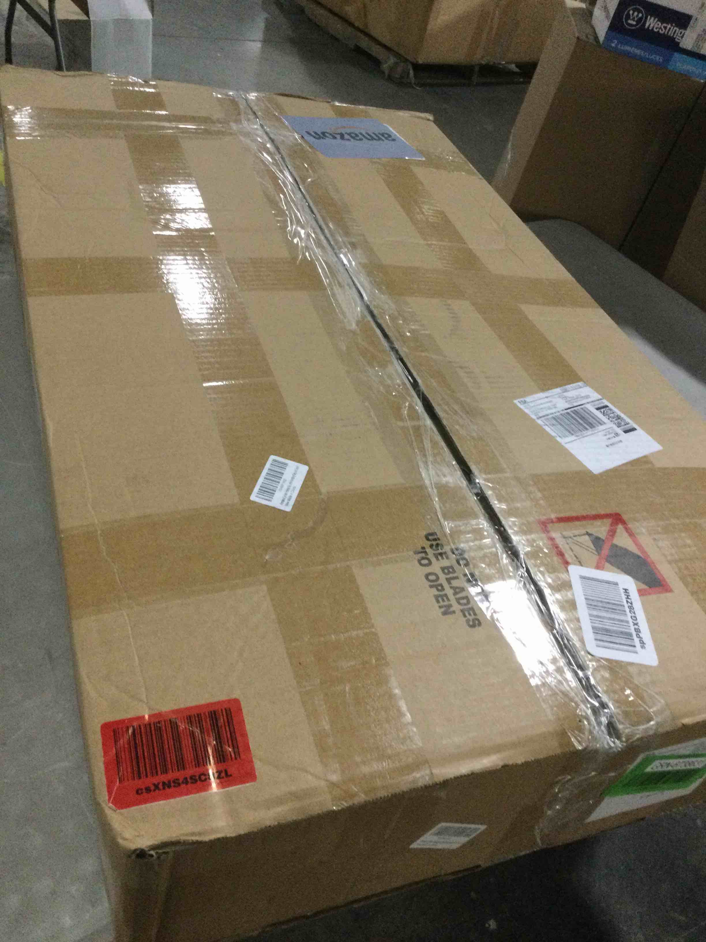 https://s3.amazonaws.com/lotting-images-prod/bidfta/GRN6738631_1729177675174.jpeg