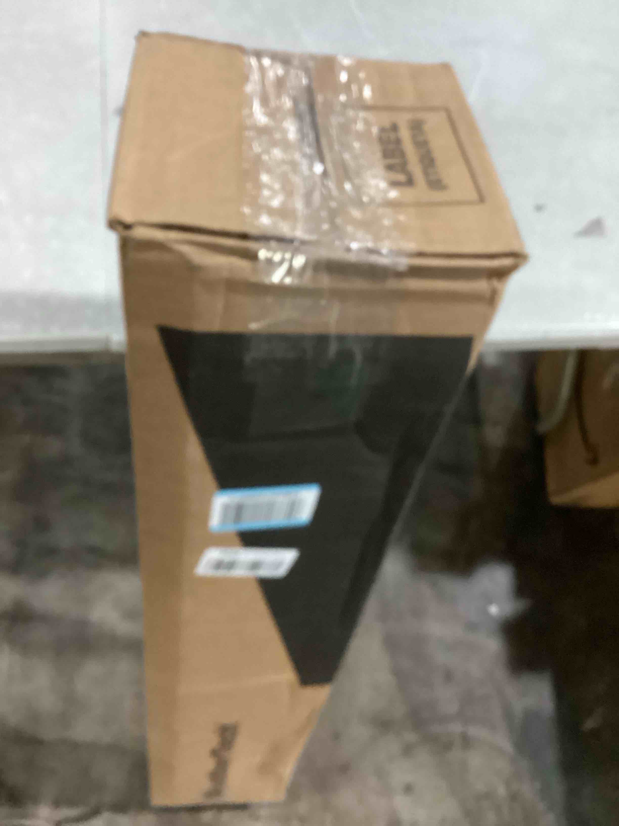 https://s3.amazonaws.com/lotting-images-prod/bidfta/GRN6739088_1729864043219.jpeg