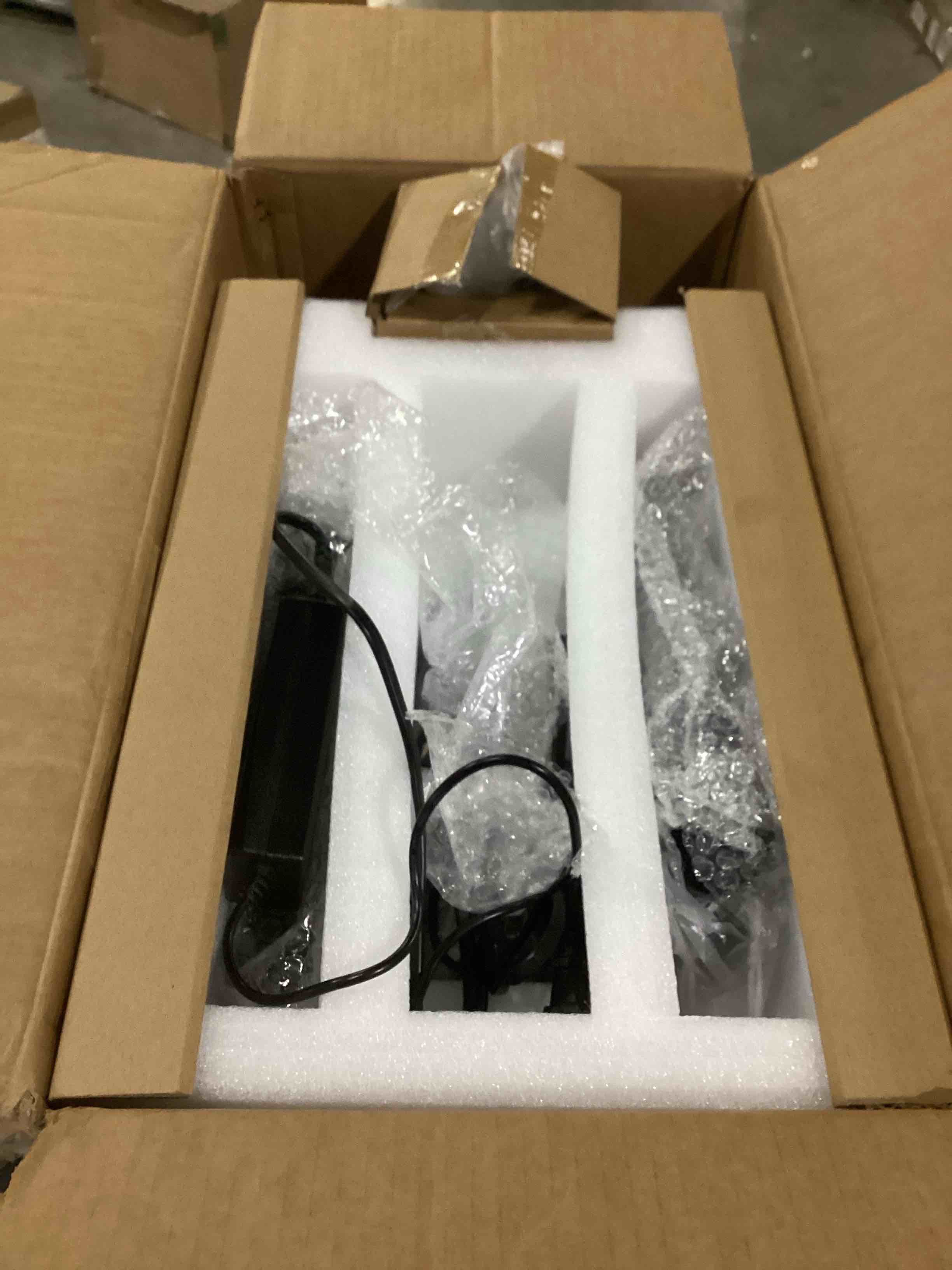 https://s3.amazonaws.com/lotting-images-prod/bidfta/GRN6739170_1730142480425.jpeg