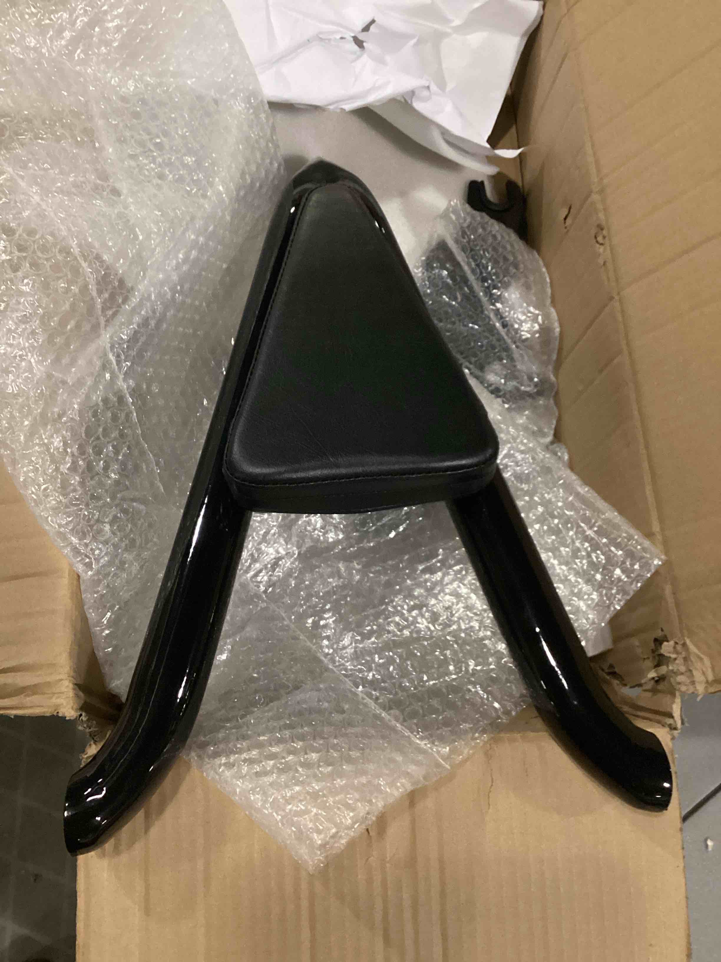 https://s3.amazonaws.com/lotting-images-prod/bidfta/GRN6739660_1730810839349.jpeg