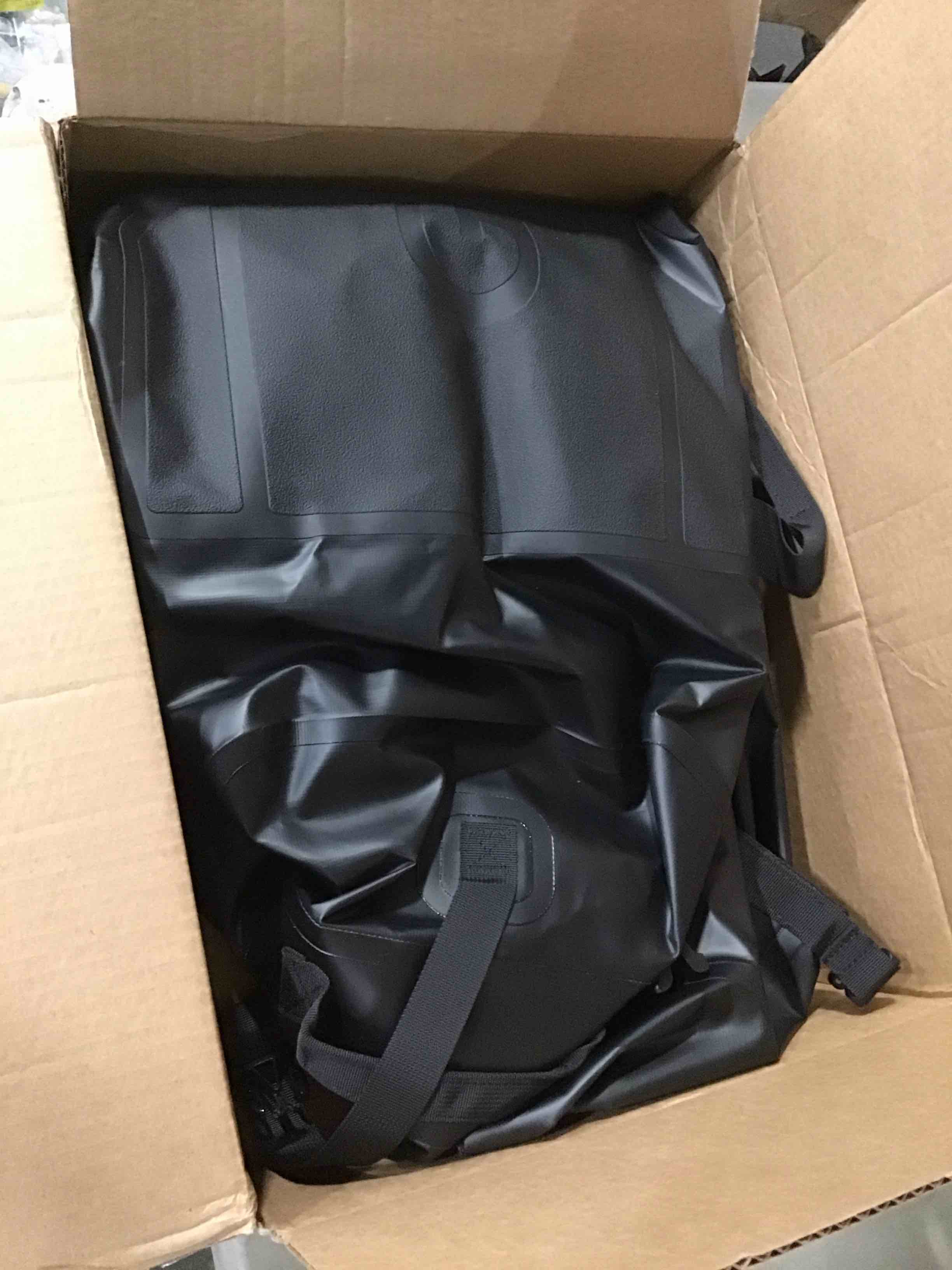 https://s3.amazonaws.com/lotting-images-prod/bidfta/GRN6740015_1721908281136.jpeg