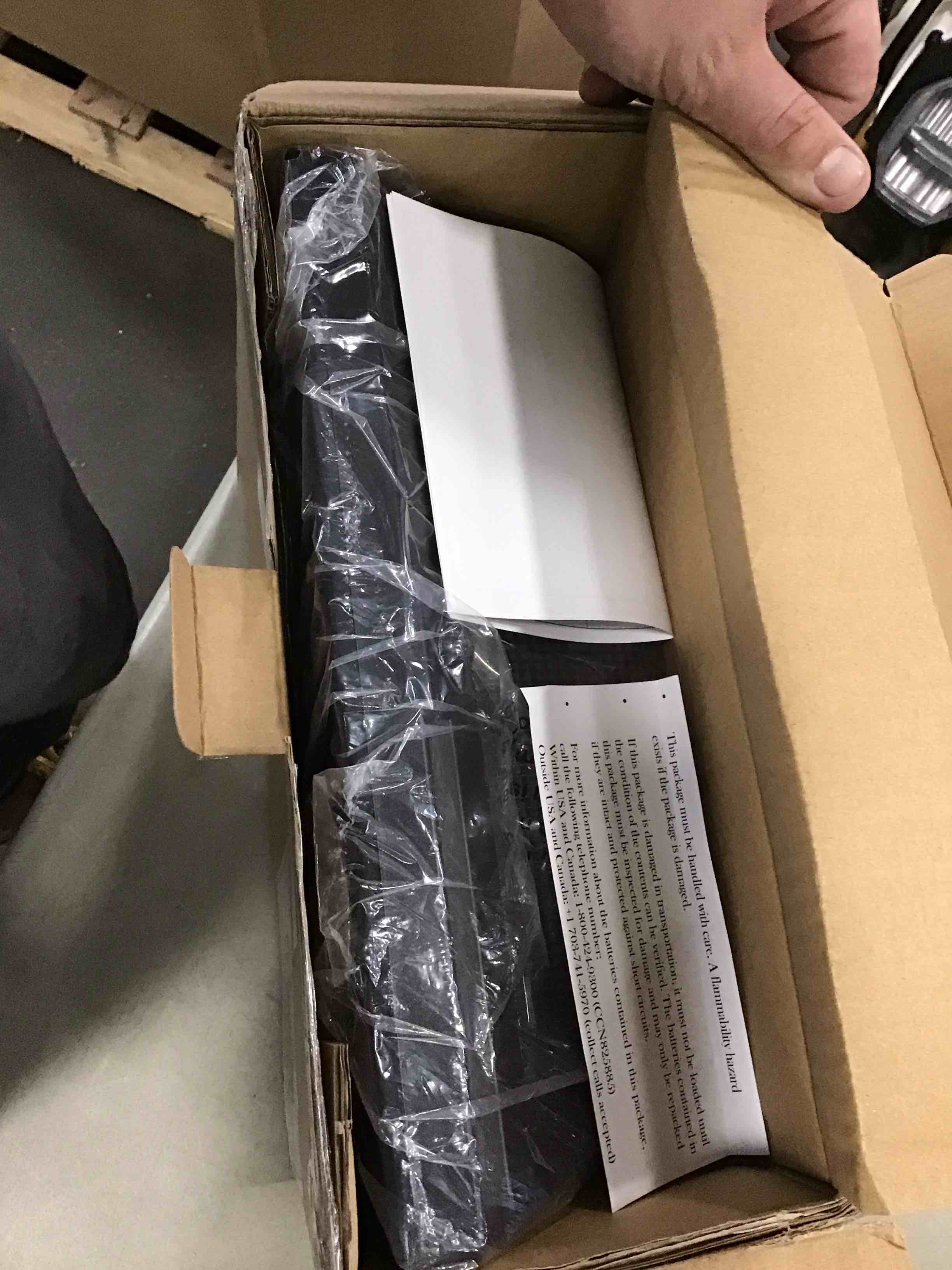 https://s3.amazonaws.com/lotting-images-prod/bidfta/GRN6740295_1722019753646.jpeg