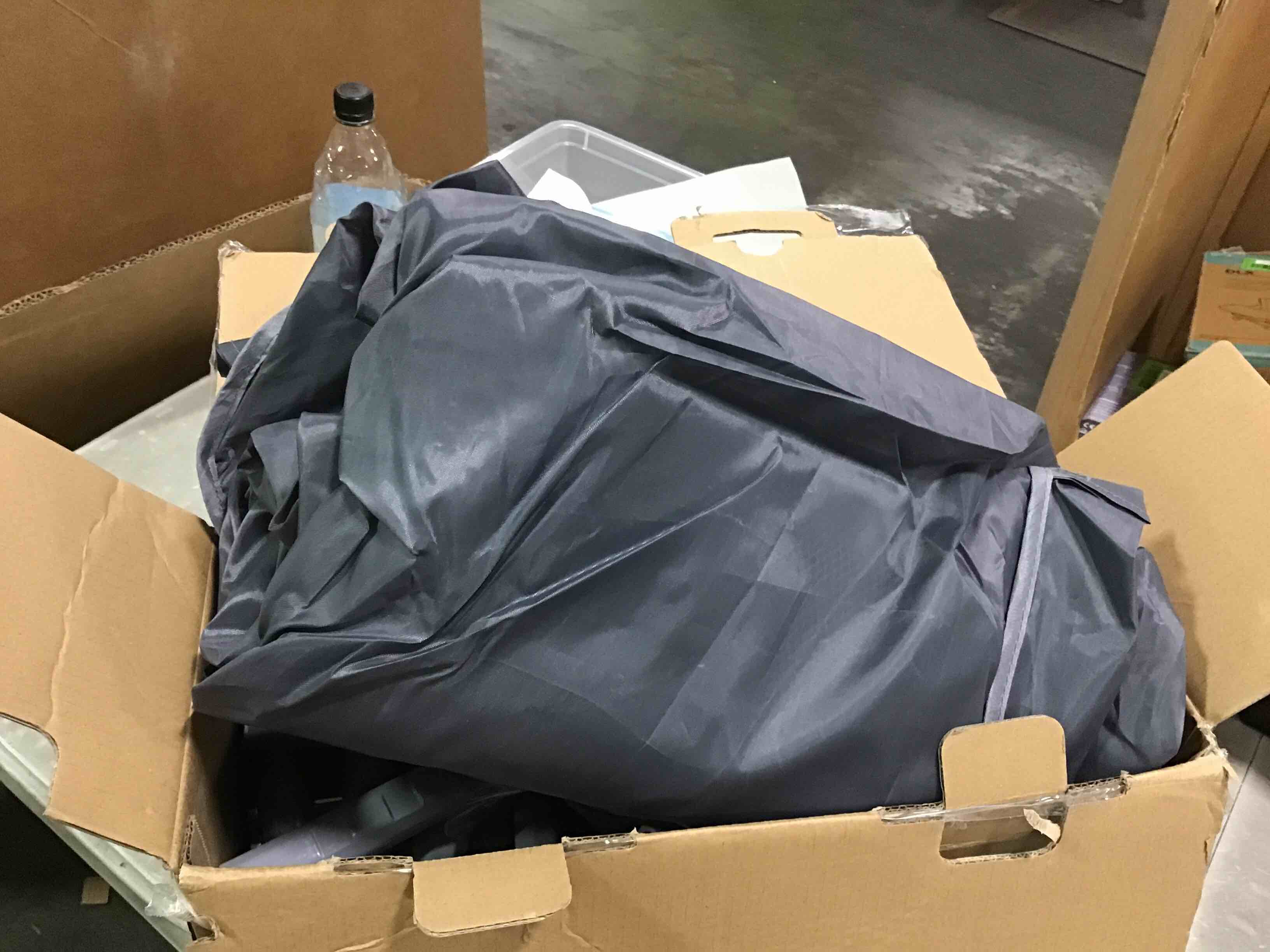 https://s3.amazonaws.com/lotting-images-prod/bidfta/GRN6742754_1722485408771.jpeg