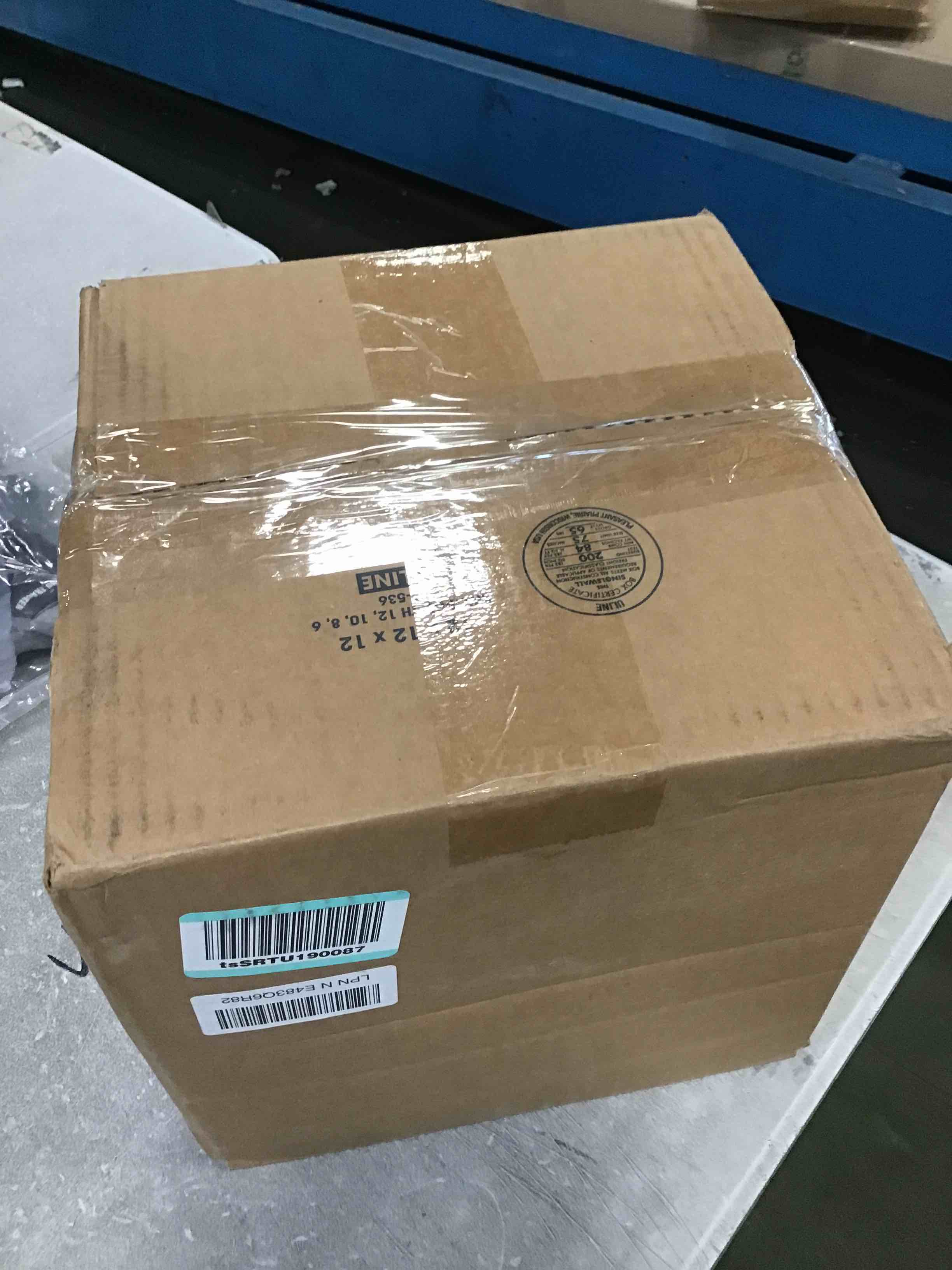 https://s3.amazonaws.com/lotting-images-prod/bidfta/GRN6743257_1721308208674.jpeg
