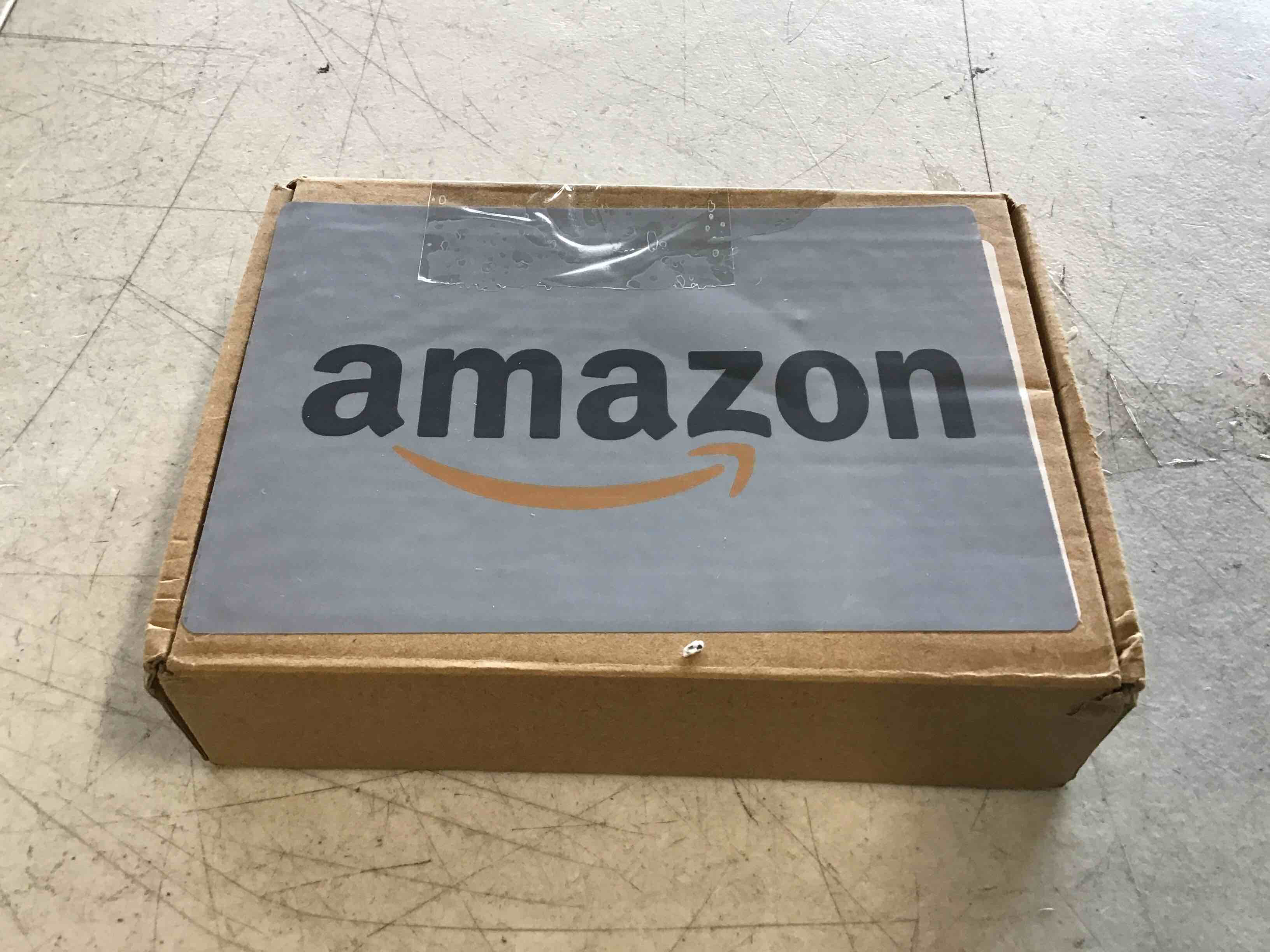 https://s3.amazonaws.com/lotting-images-prod/bidfta/GRN6744584_1720794243774.jpeg