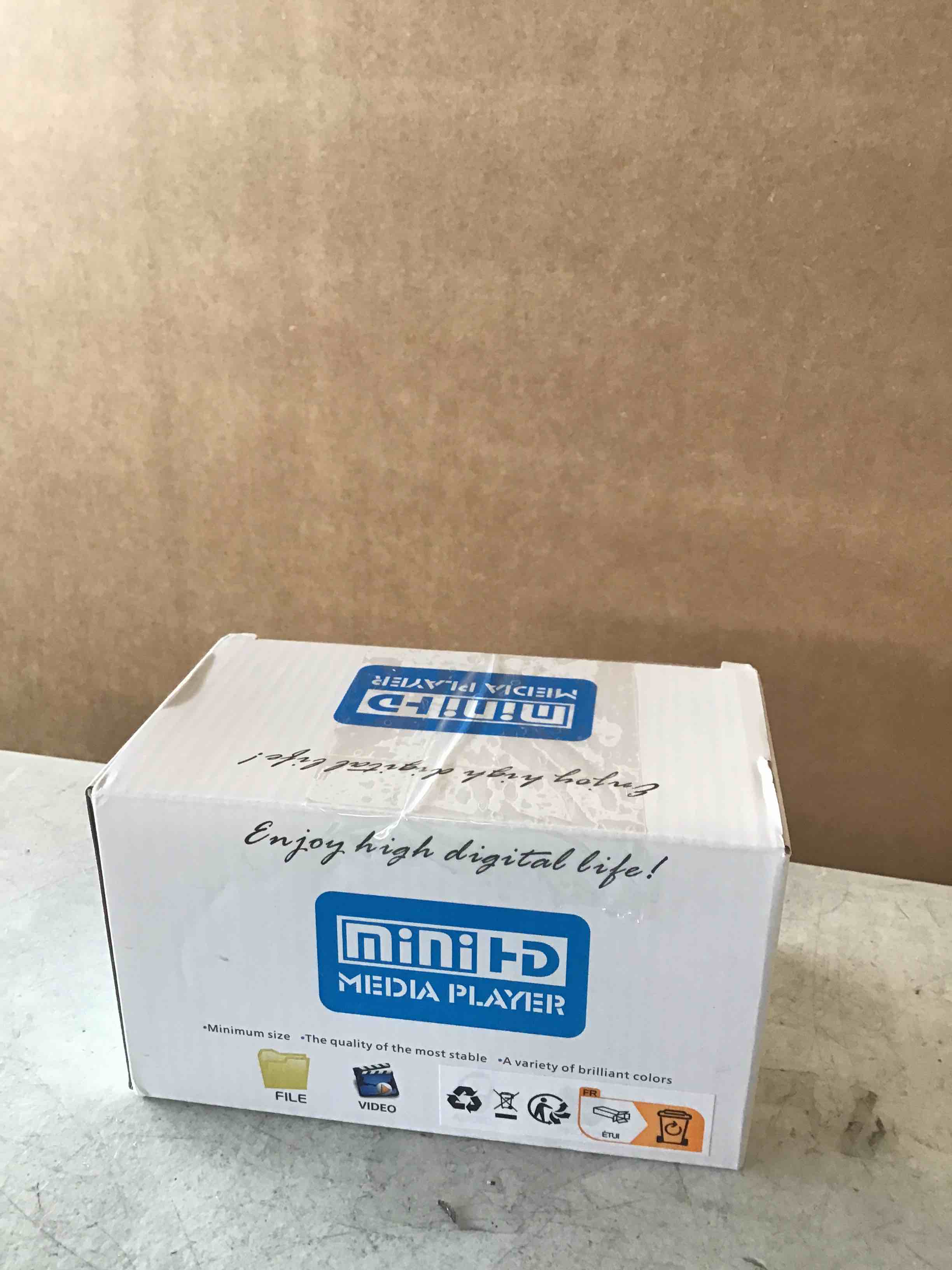 https://s3.amazonaws.com/lotting-images-prod/bidfta/GRN6744588_1720795422237.jpeg