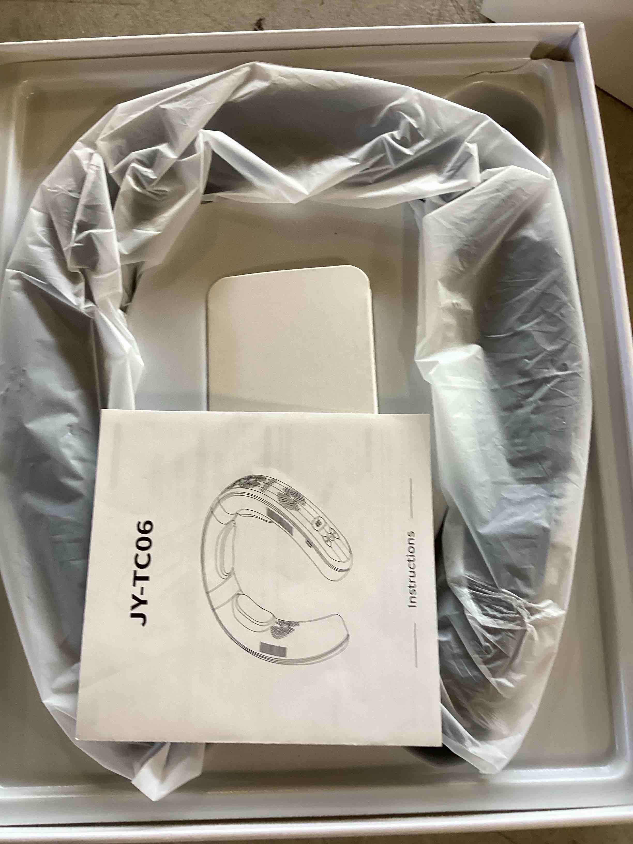 https://s3.amazonaws.com/lotting-images-prod/bidfta/GRN6745739_1721395465278.jpeg