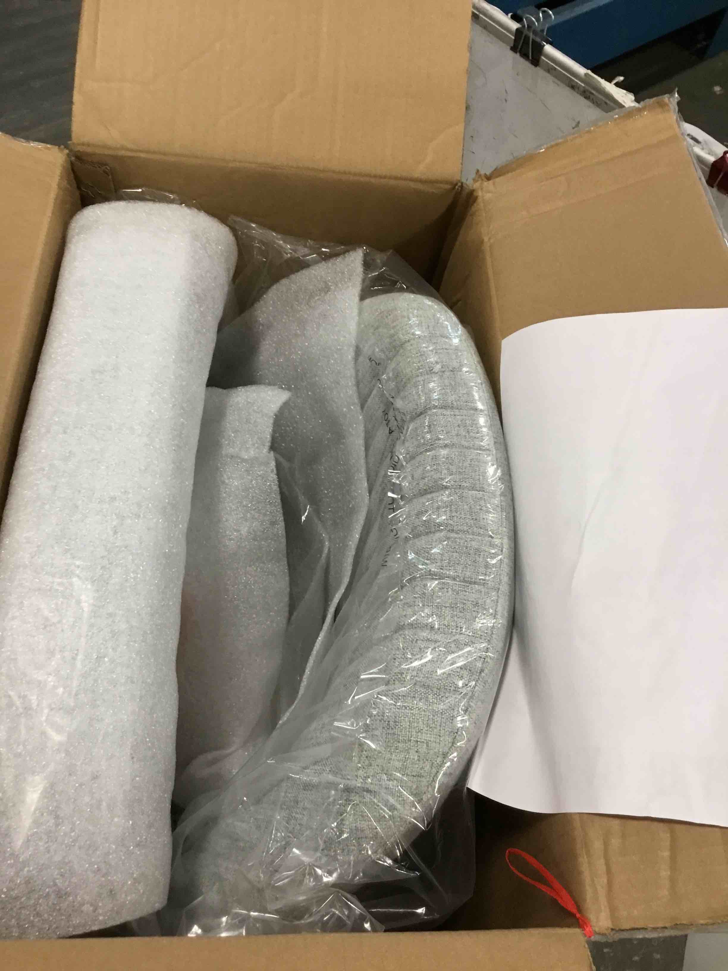 https://s3.amazonaws.com/lotting-images-prod/bidfta/GRN6745949_1721770132381.jpeg