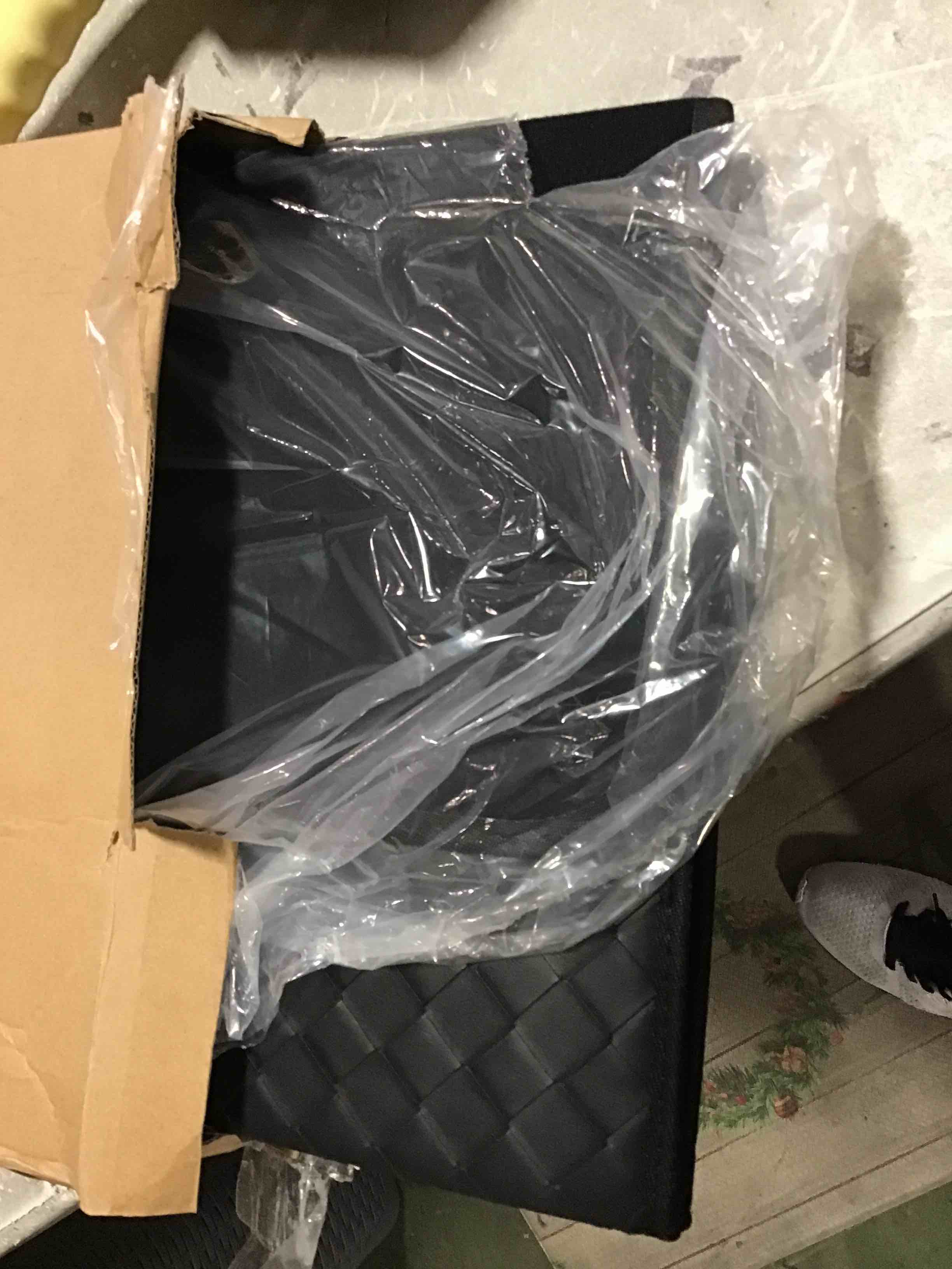 https://s3.amazonaws.com/lotting-images-prod/bidfta/GRN6746290_1722028360306.jpeg