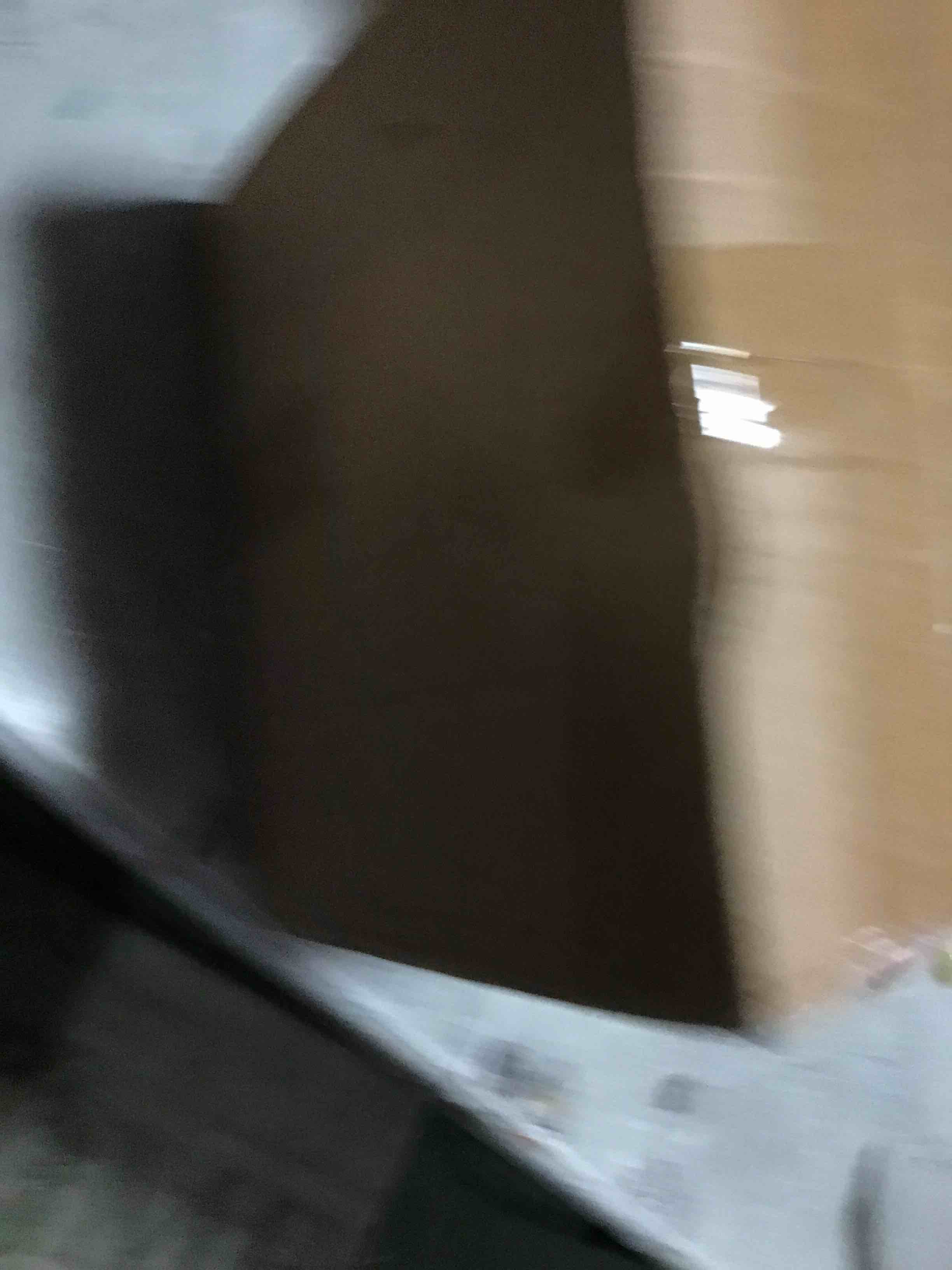 https://s3.amazonaws.com/lotting-images-prod/bidfta/GRN6746317_1722030818091.jpeg