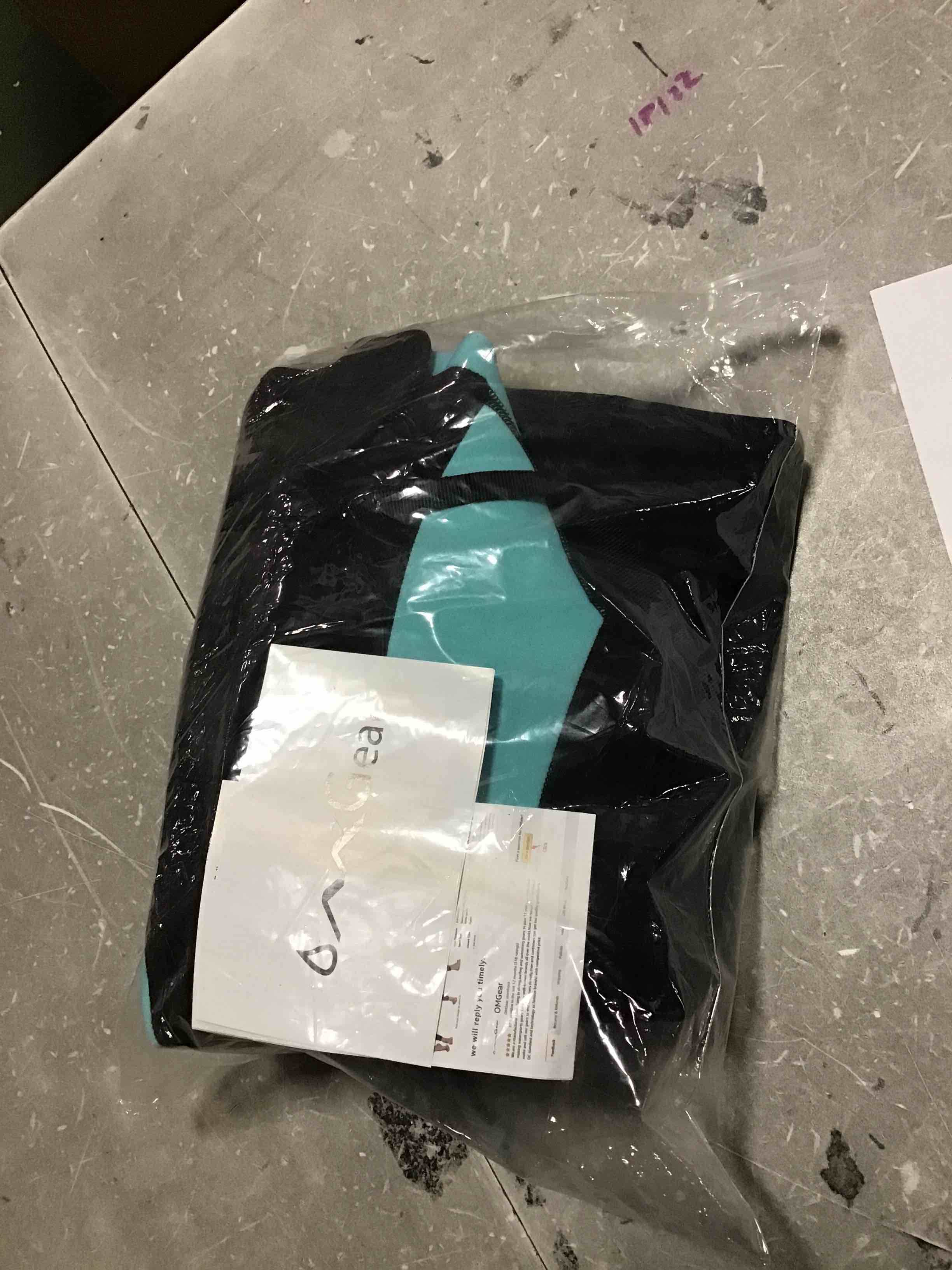 https://s3.amazonaws.com/lotting-images-prod/bidfta/GRN6746430_1722041743267.jpeg
