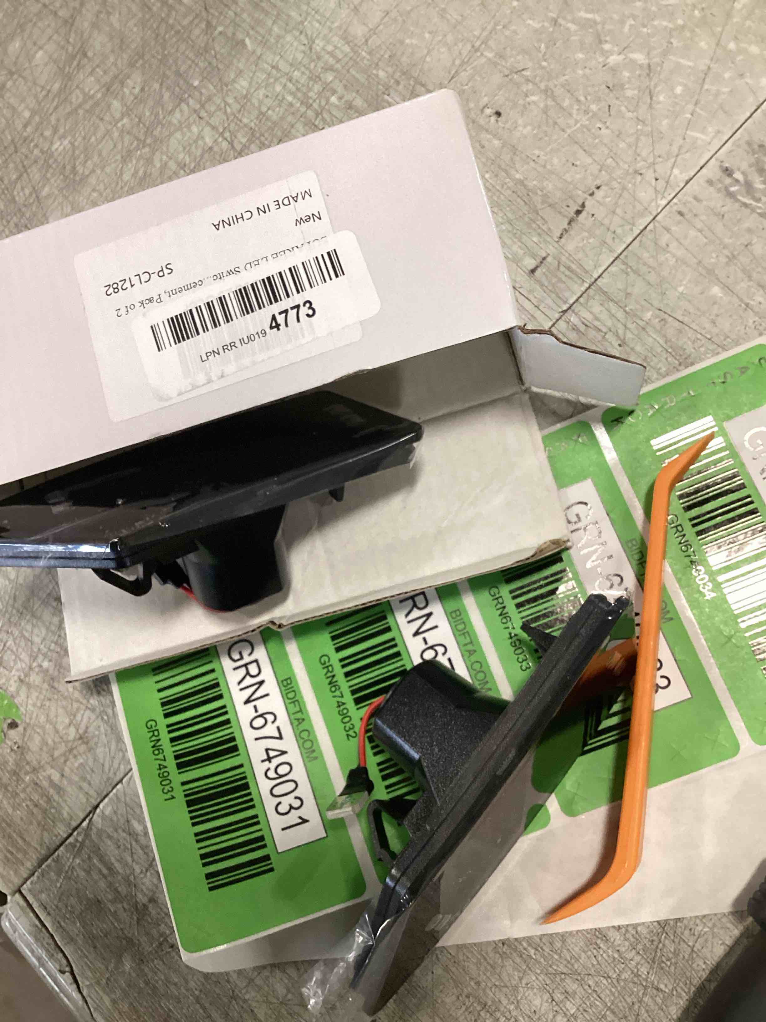 https://s3.amazonaws.com/lotting-images-prod/bidfta/GRN6749031_1720539513513.jpeg