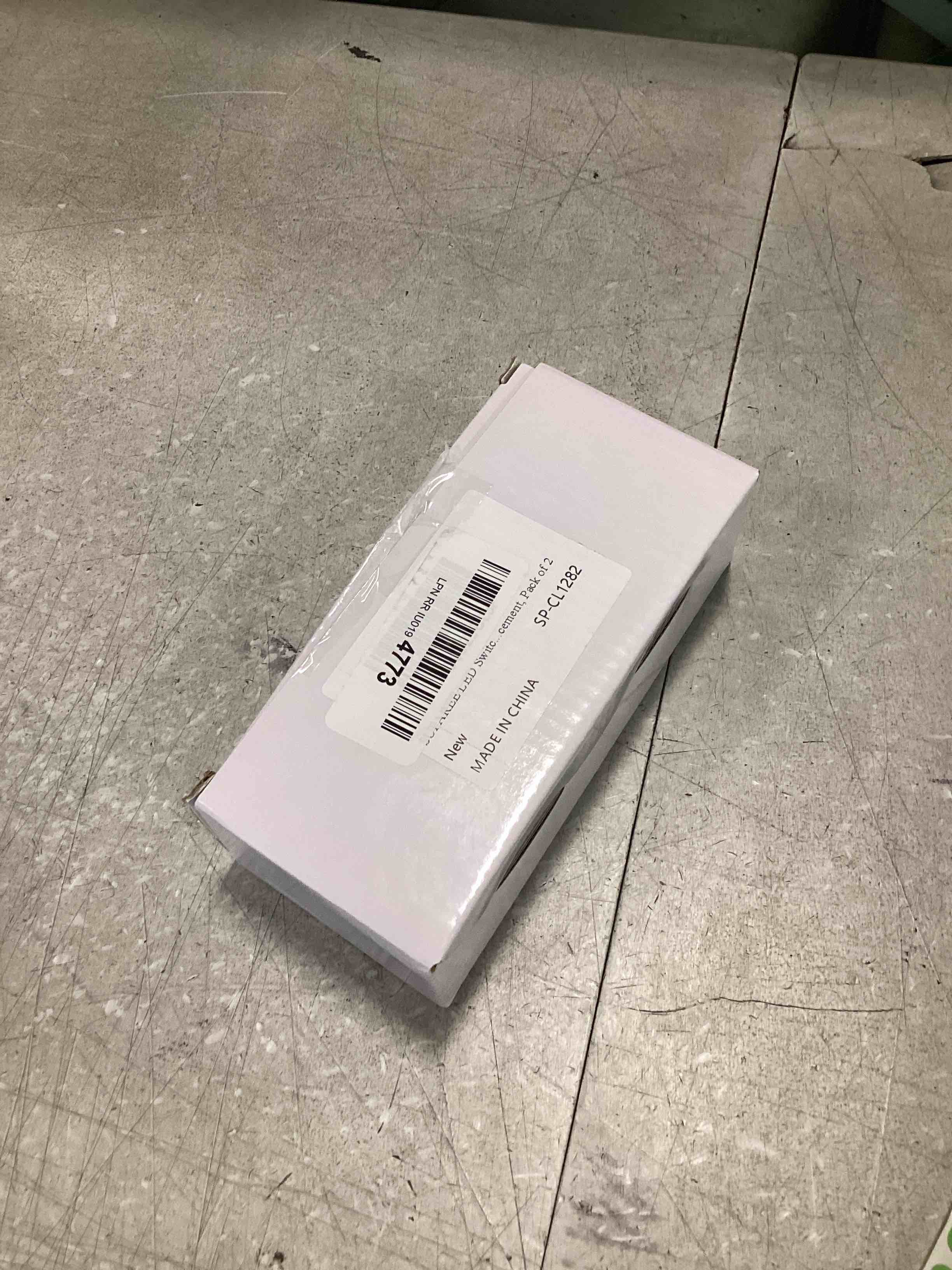 https://s3.amazonaws.com/lotting-images-prod/bidfta/GRN6749031_1720539578802.jpeg