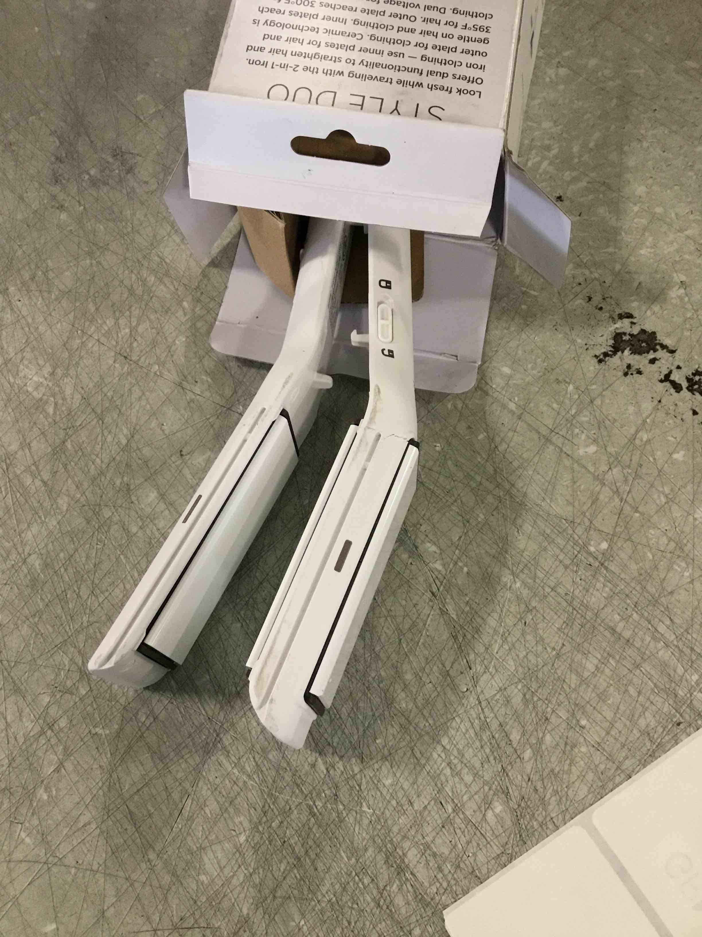 https://s3.amazonaws.com/lotting-images-prod/bidfta/GRN6749222_1720621149024.jpeg