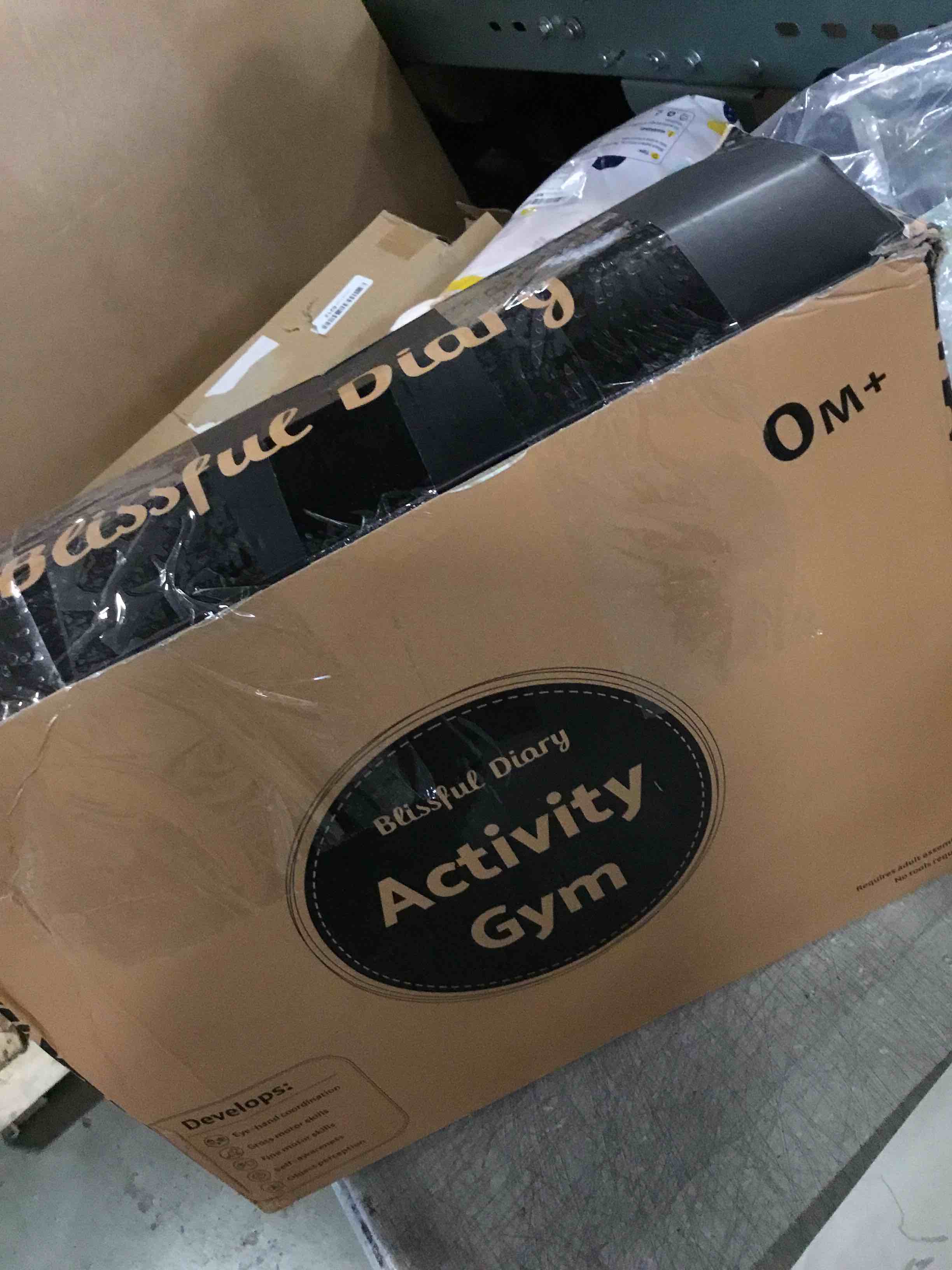 https://s3.amazonaws.com/lotting-images-prod/bidfta/GRN6749256_1720624775421.jpeg