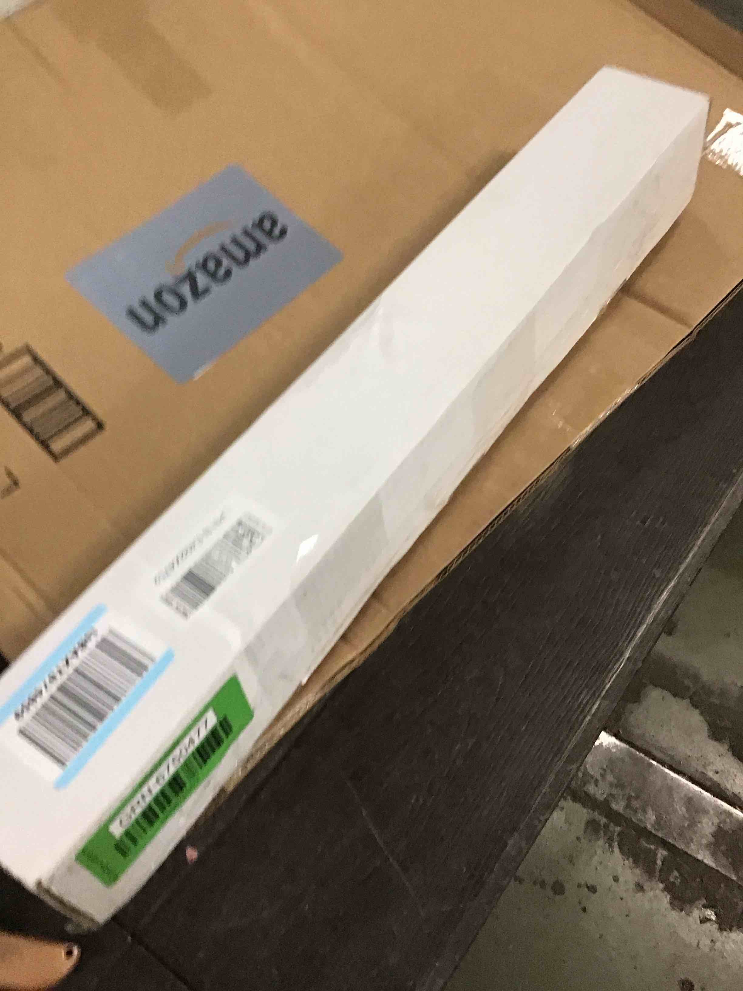 https://s3.amazonaws.com/lotting-images-prod/bidfta/GRN6750477_1721476496664.jpeg