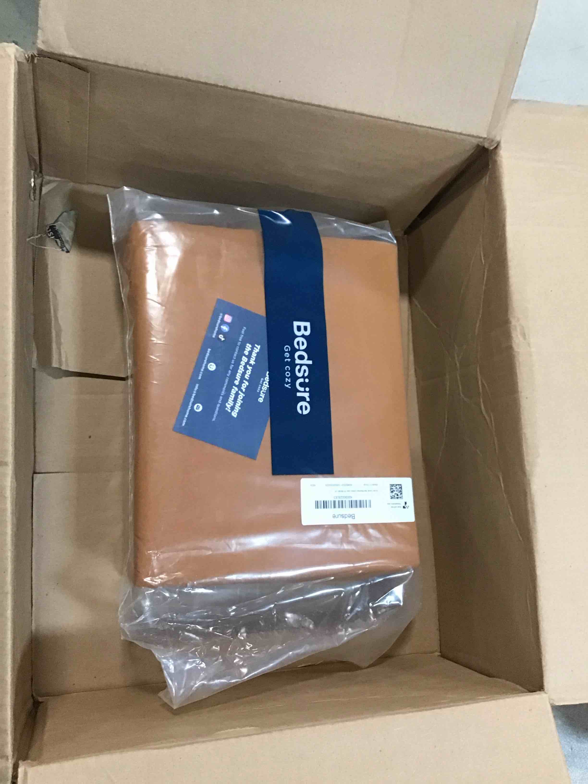 https://s3.amazonaws.com/lotting-images-prod/bidfta/GRN6750937_1721684090743.jpeg