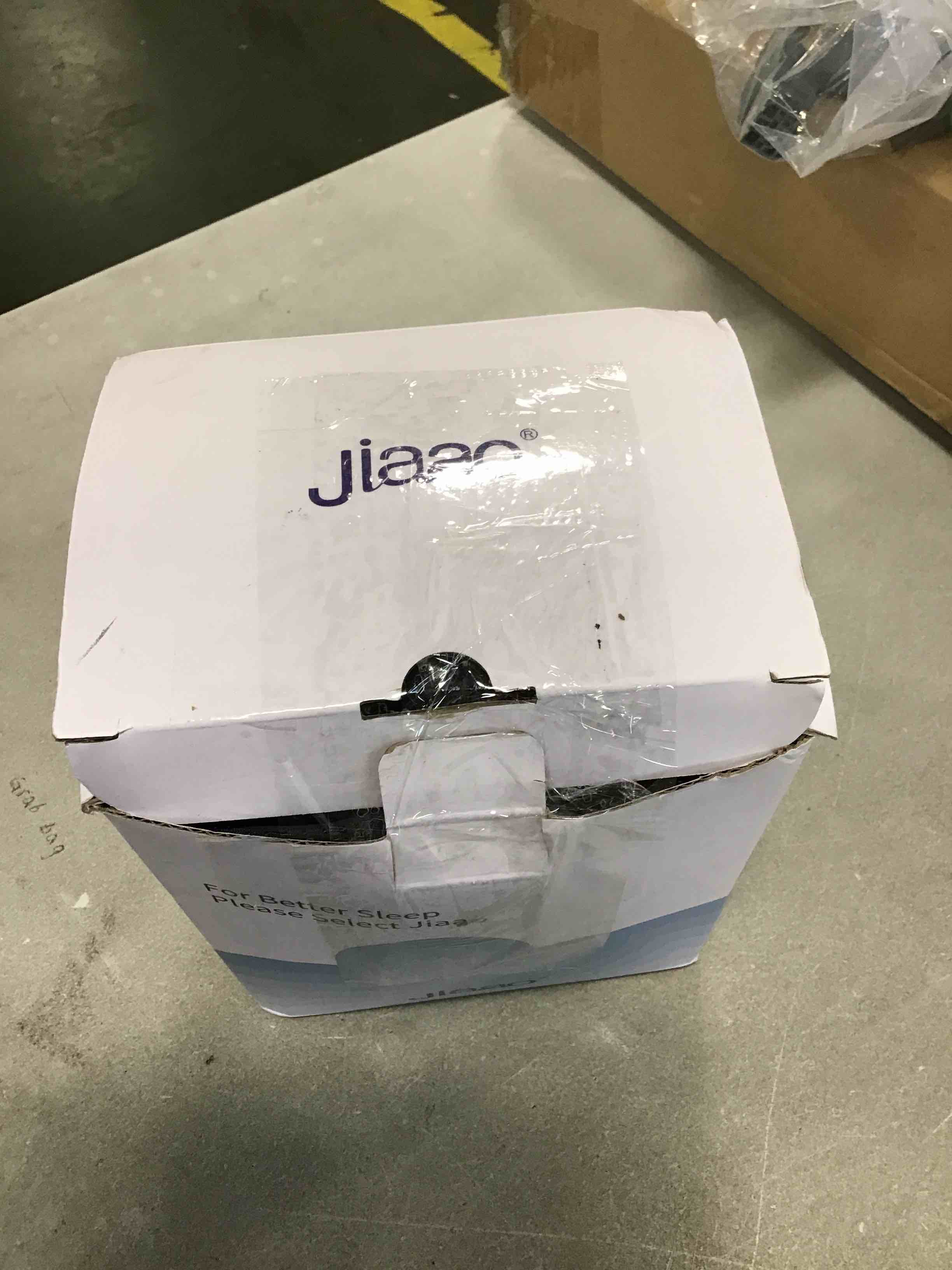 https://s3.amazonaws.com/lotting-images-prod/bidfta/GRN6751962_1722342752404.jpeg