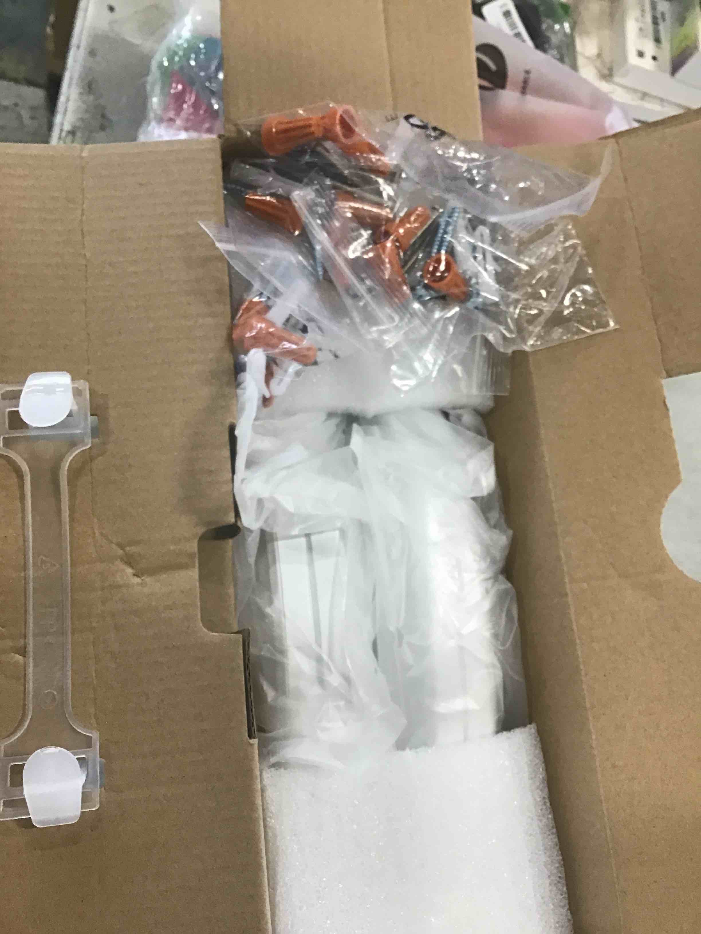 https://s3.amazonaws.com/lotting-images-prod/bidfta/GRN6753508_1722351242642.jpeg