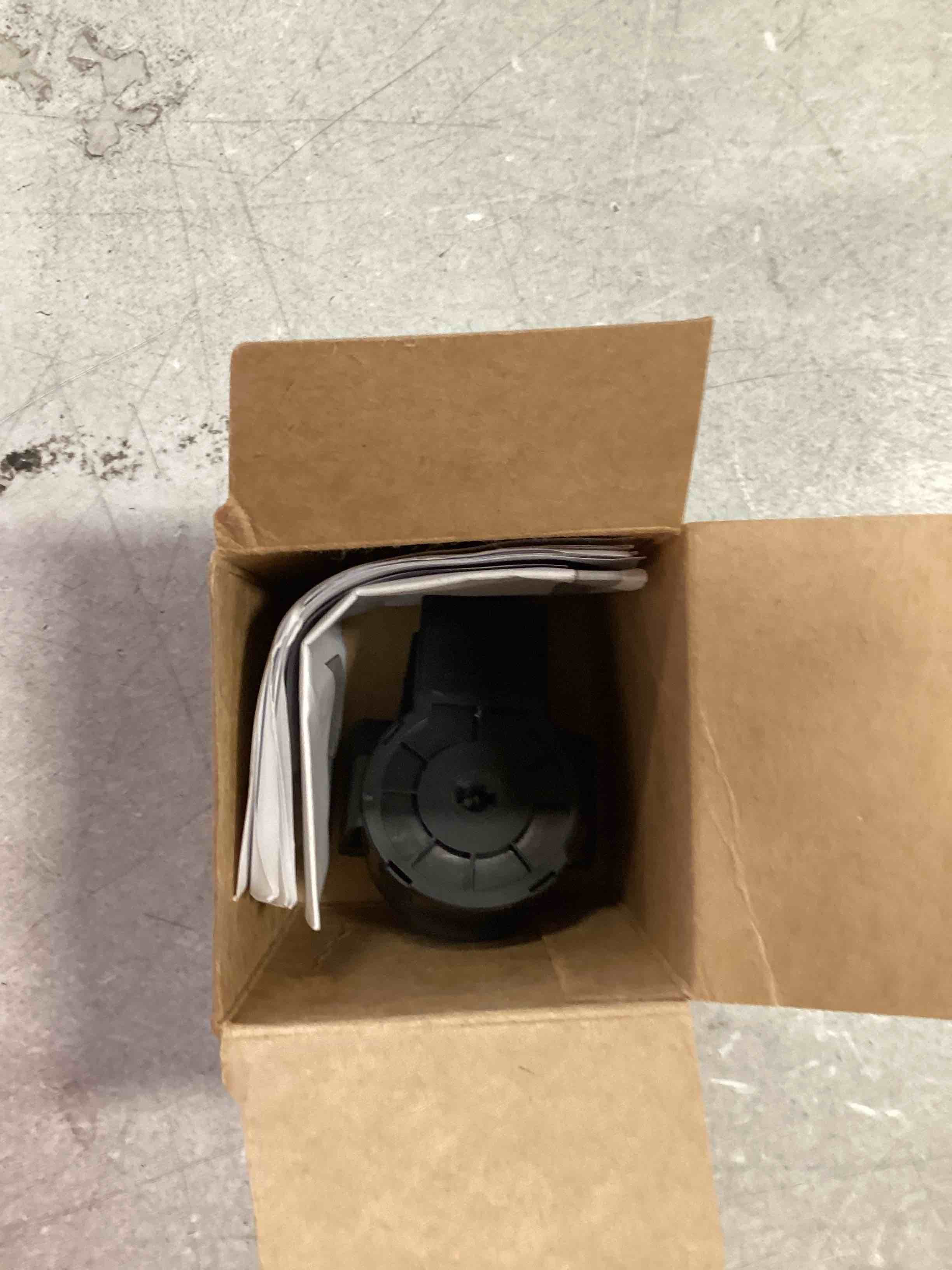 https://s3.amazonaws.com/lotting-images-prod/bidfta/GRN6754117_1722610215029.jpeg