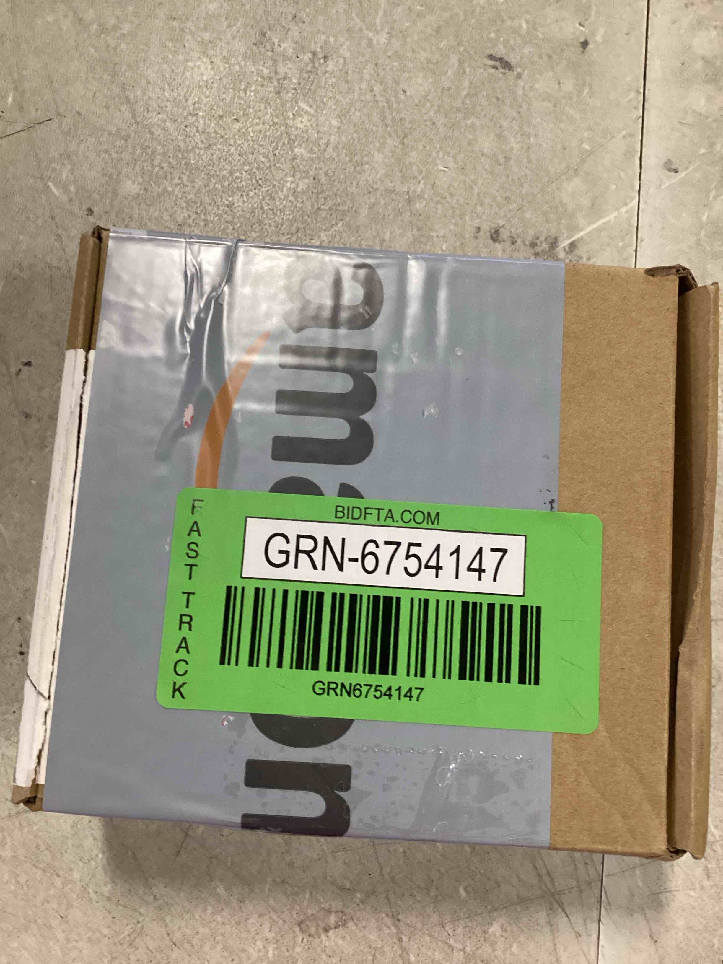 https://s3.amazonaws.com/lotting-images-prod/bidfta/GRN6754147_1722614267360.jpeg