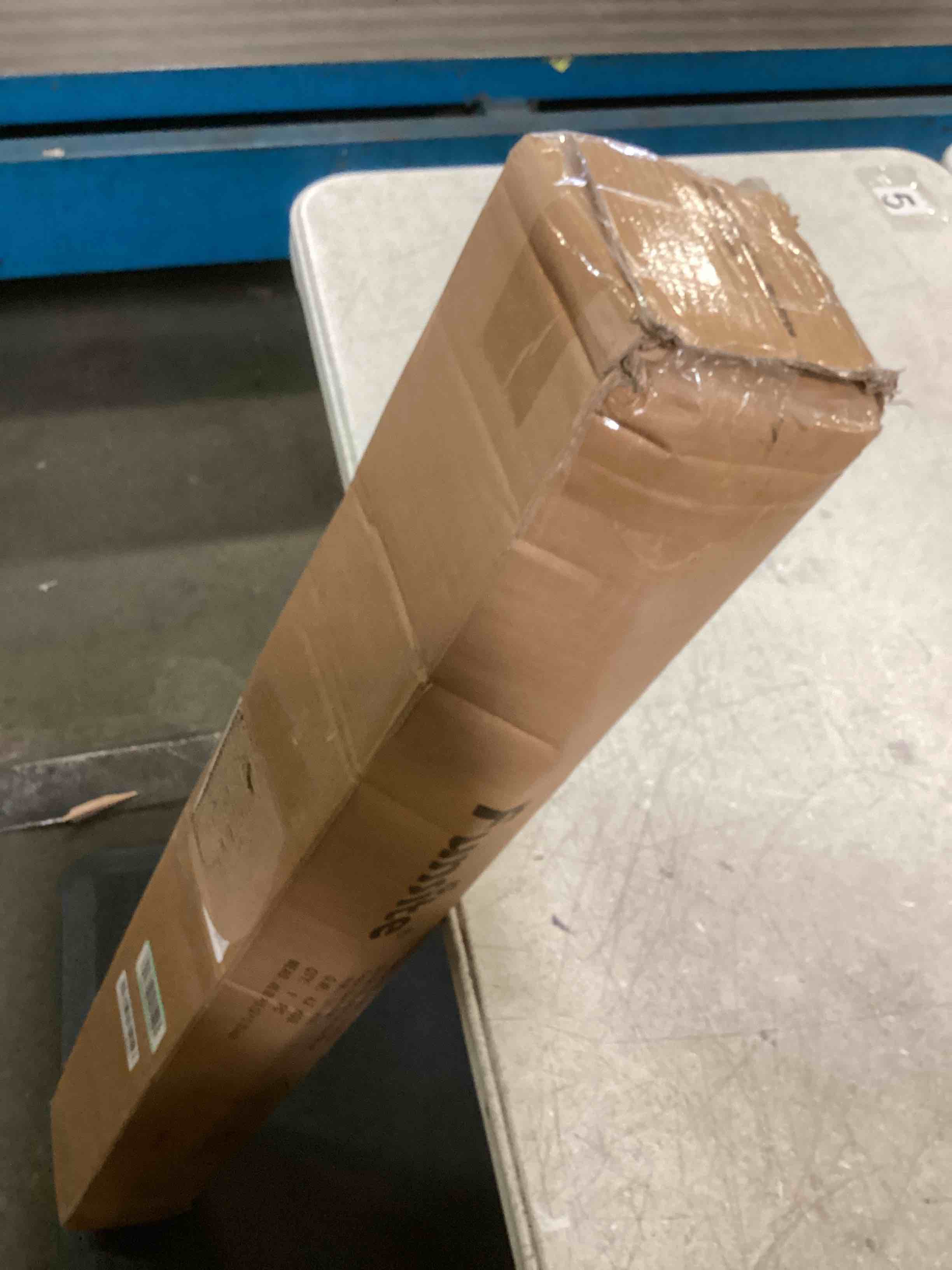 https://s3.amazonaws.com/lotting-images-prod/bidfta/GRN6755394_1722094559781.jpeg