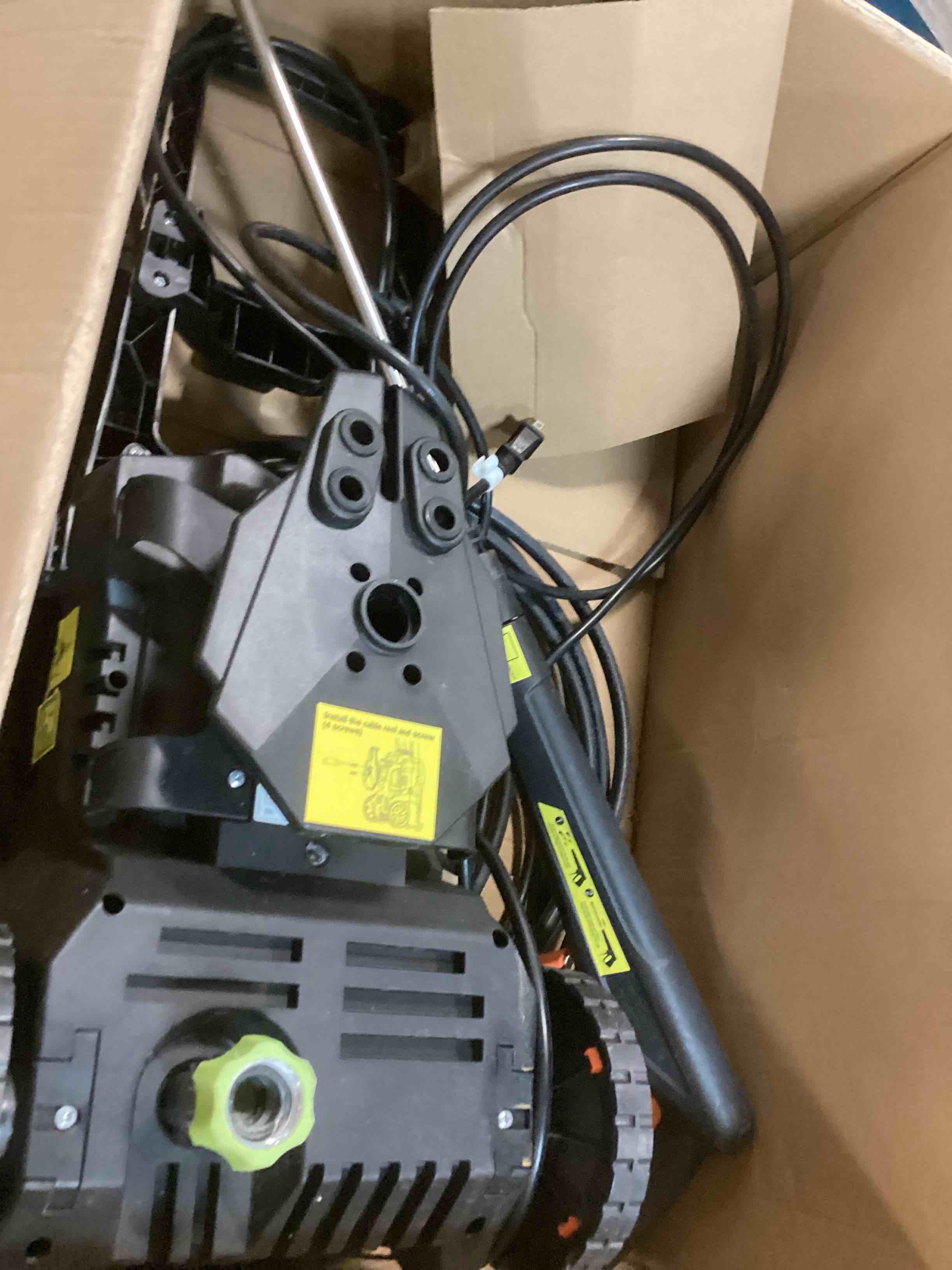 https://s3.amazonaws.com/lotting-images-prod/bidfta/GRN6755652_1722282267936.jpeg