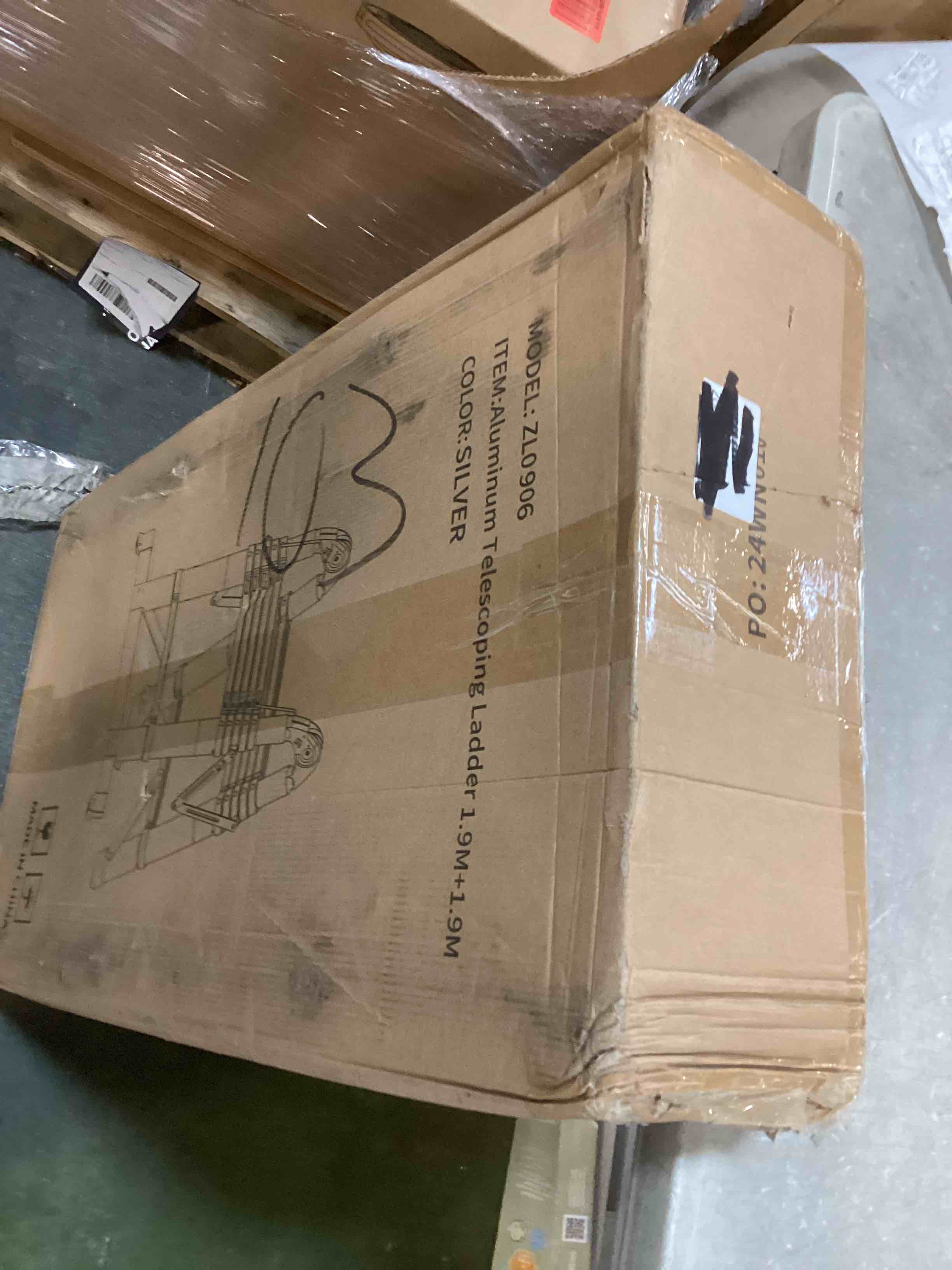 https://s3.amazonaws.com/lotting-images-prod/bidfta/GRN6755778_1722354138232.jpeg