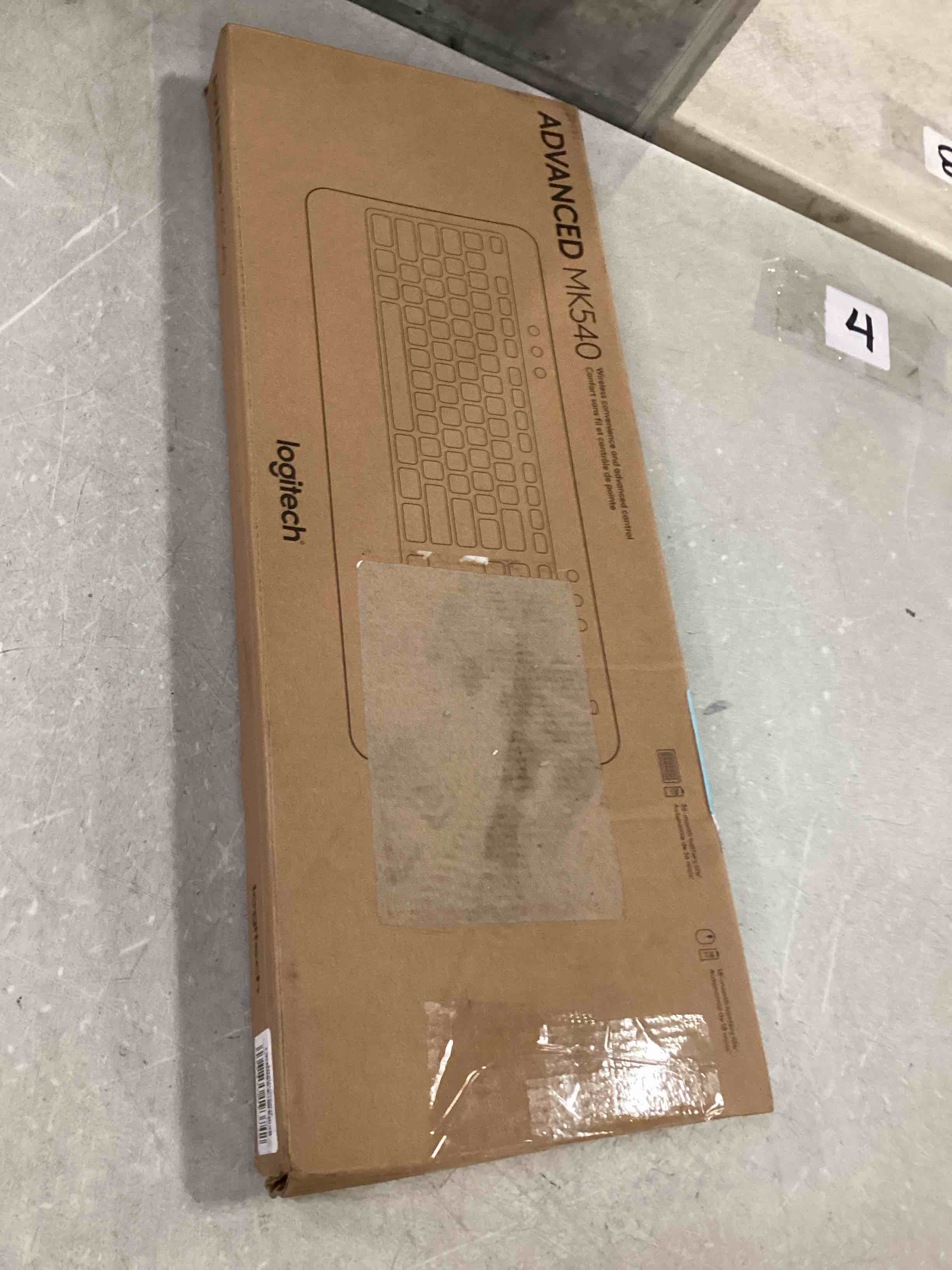 https://s3.amazonaws.com/lotting-images-prod/bidfta/GRN6757245_1722257697421.jpeg
