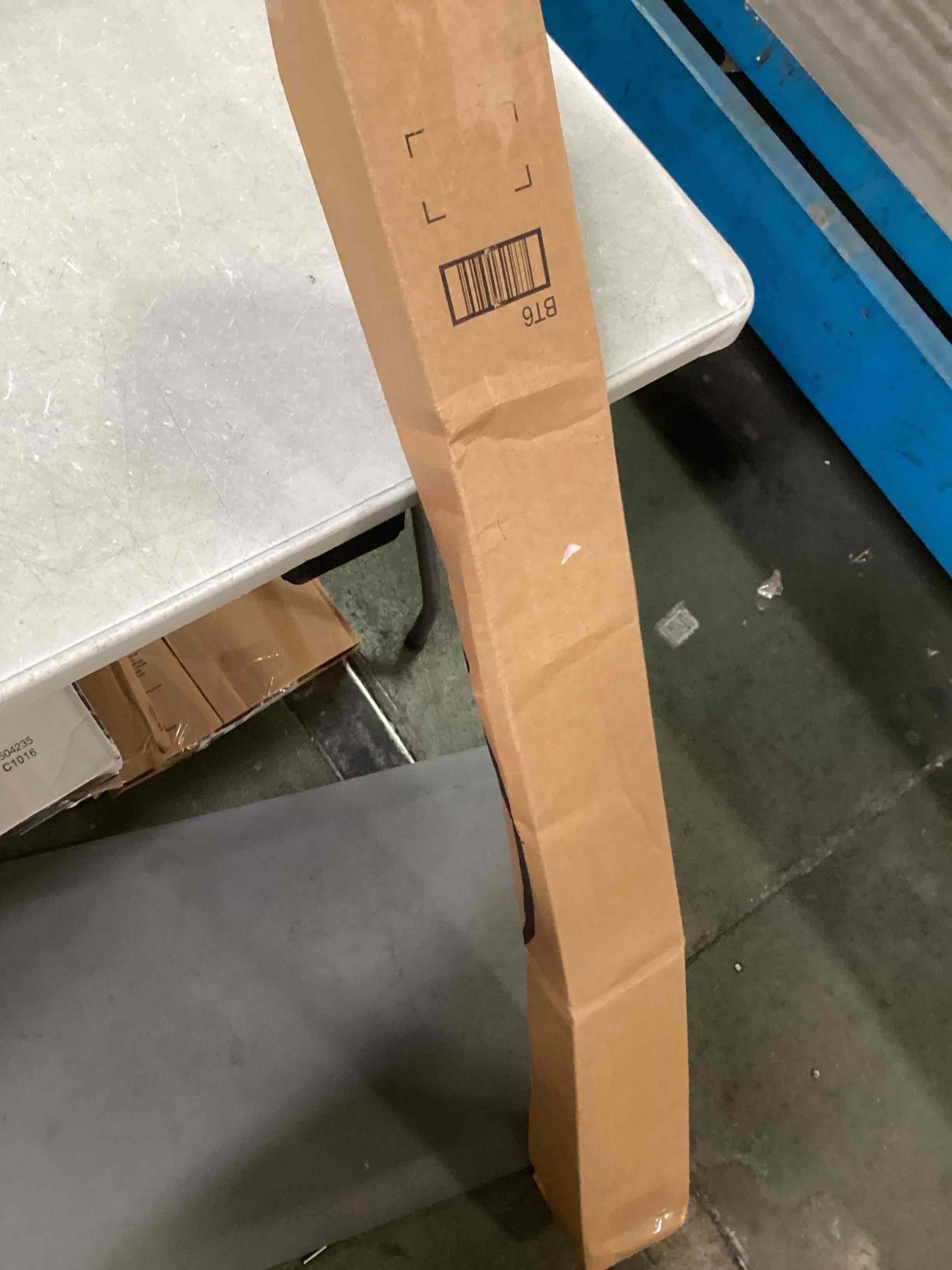 https://s3.amazonaws.com/lotting-images-prod/bidfta/GRN6757323_1722269231117.jpeg