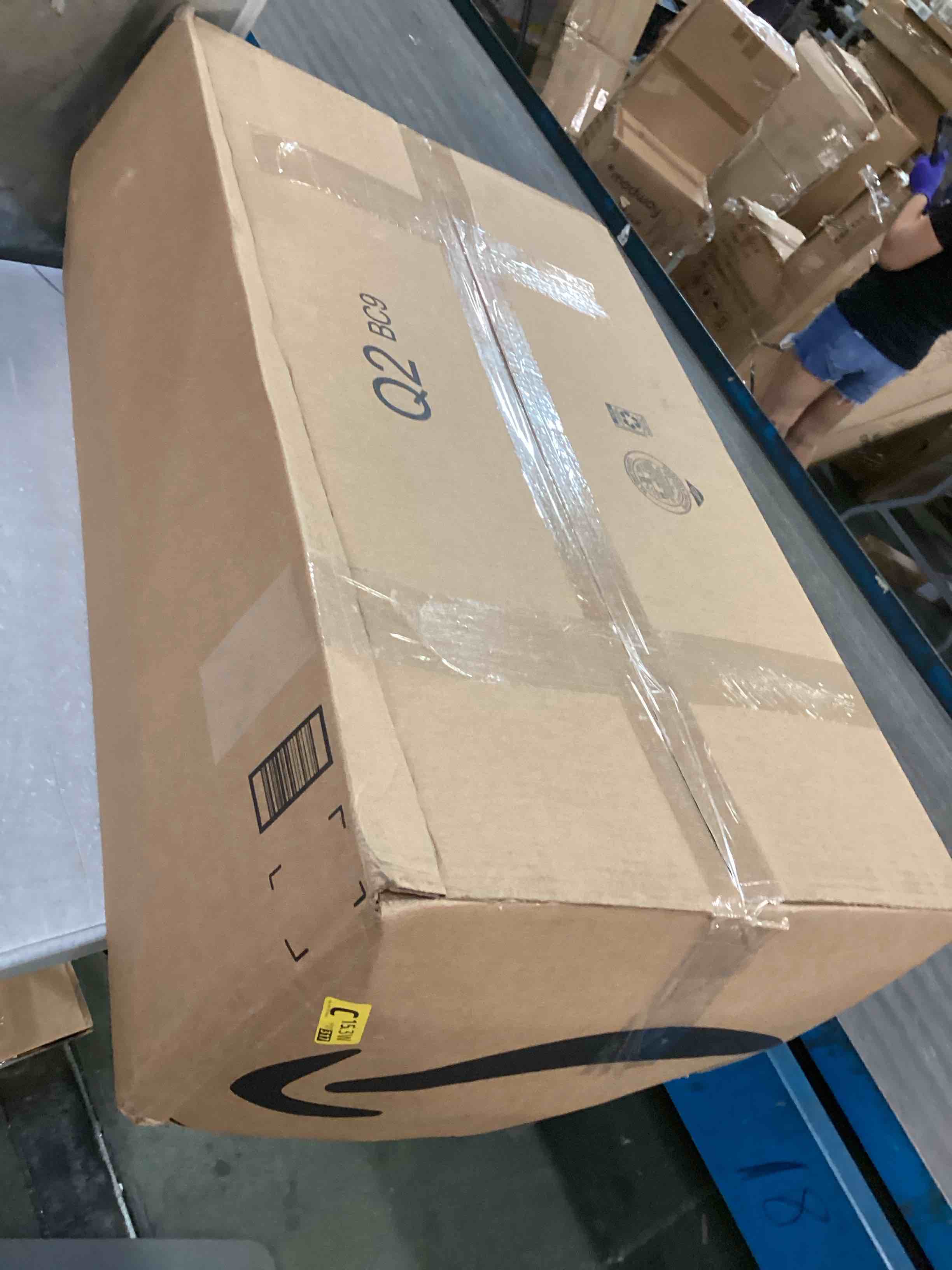 https://s3.amazonaws.com/lotting-images-prod/bidfta/GRN6757324_1722269352601.jpeg