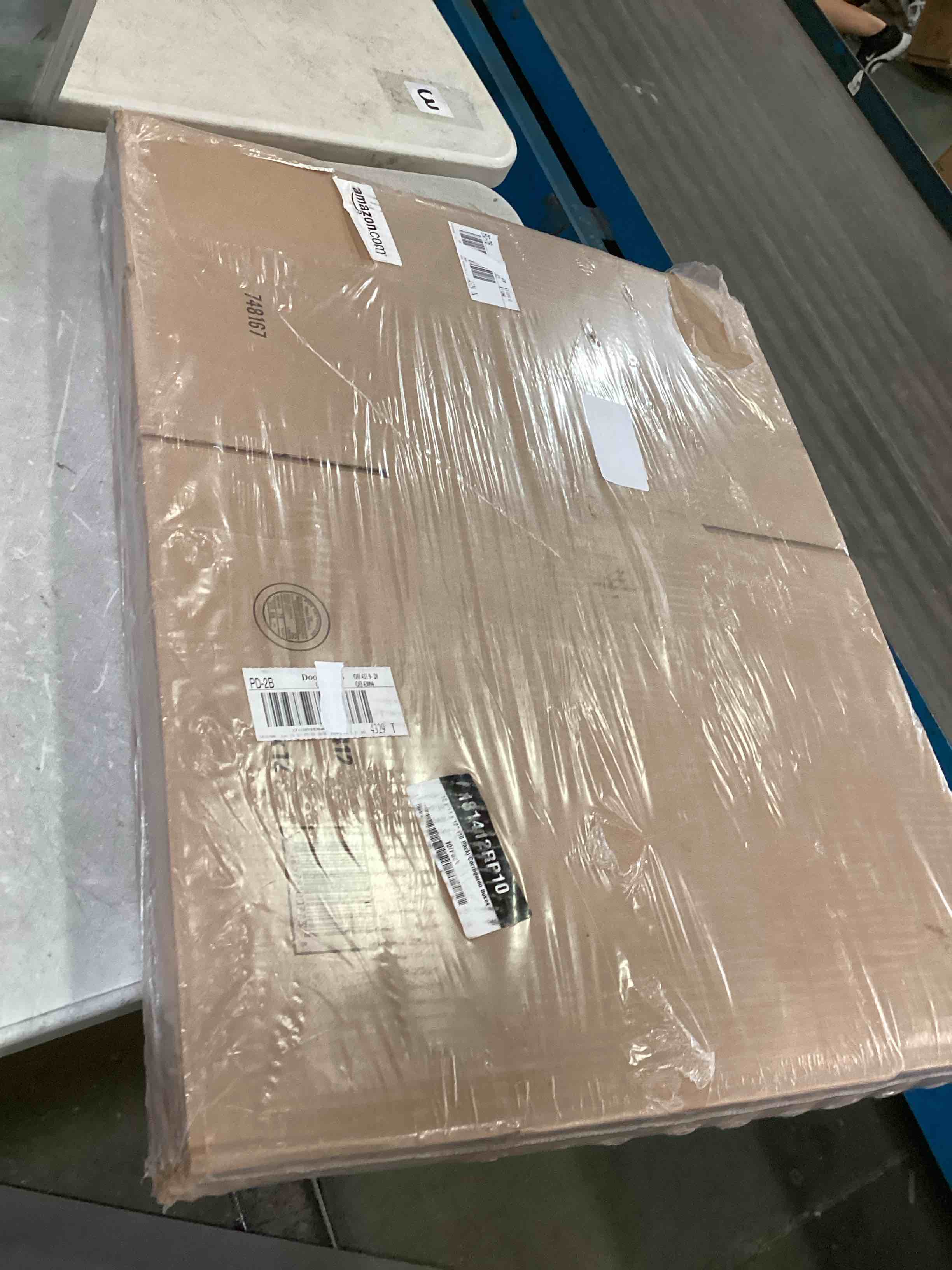 https://s3.amazonaws.com/lotting-images-prod/bidfta/GRN6757346_1722275532979.jpeg