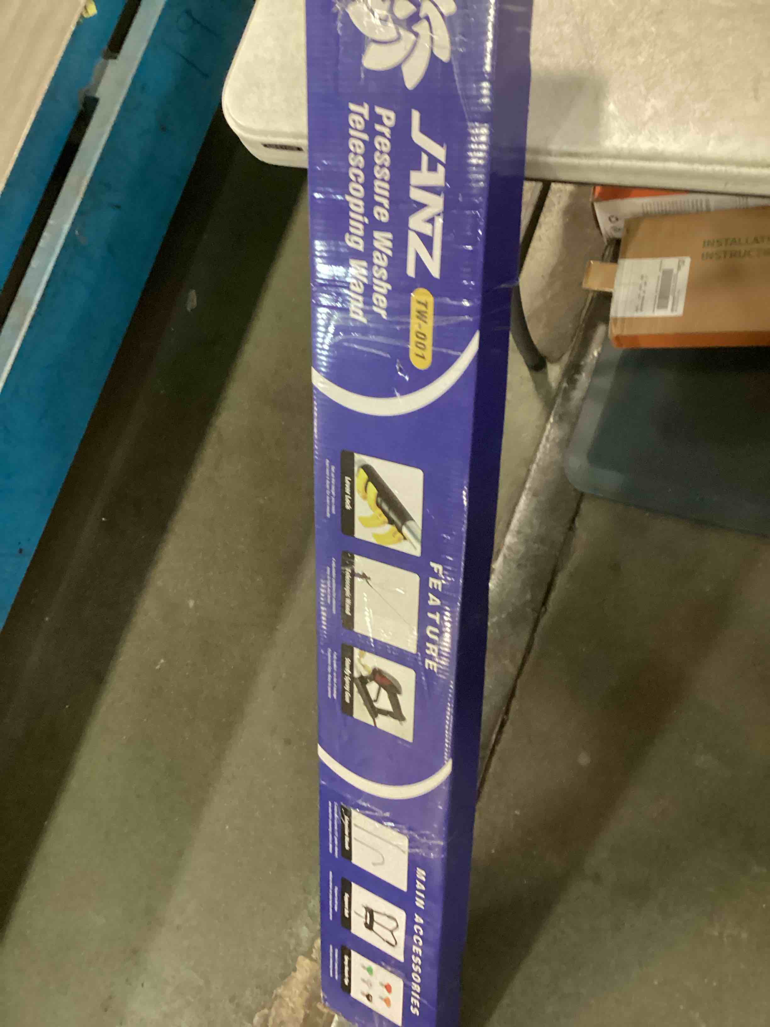 https://s3.amazonaws.com/lotting-images-prod/bidfta/GRN6757590_1722343833042.jpeg