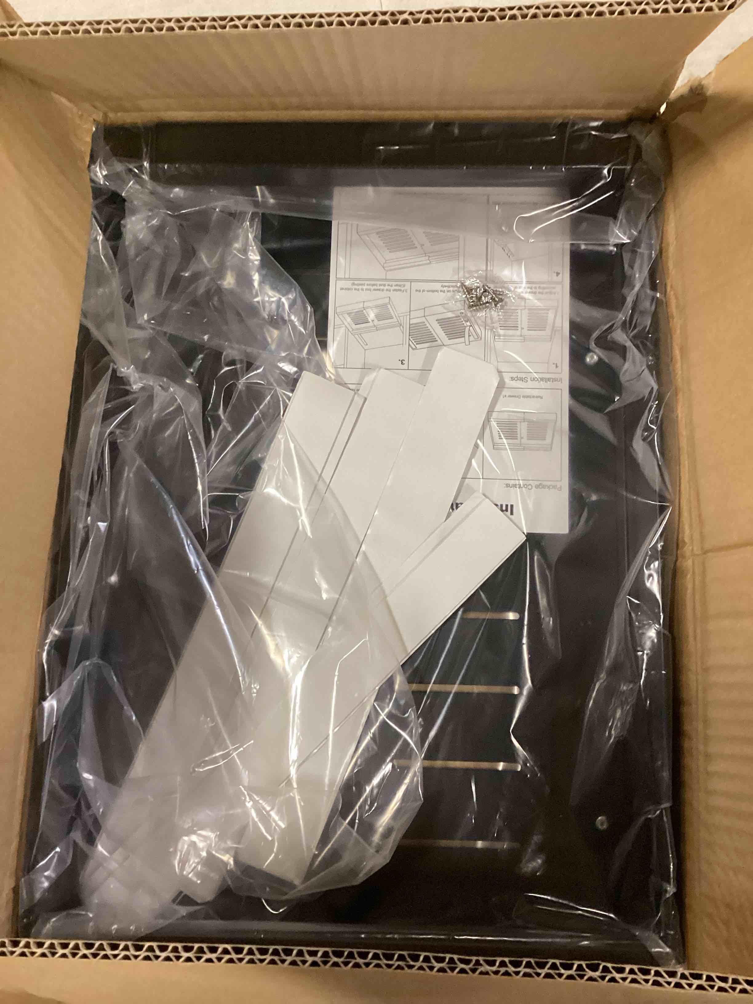 https://s3.amazonaws.com/lotting-images-prod/bidfta/GRN6758695_1722006161129.jpeg