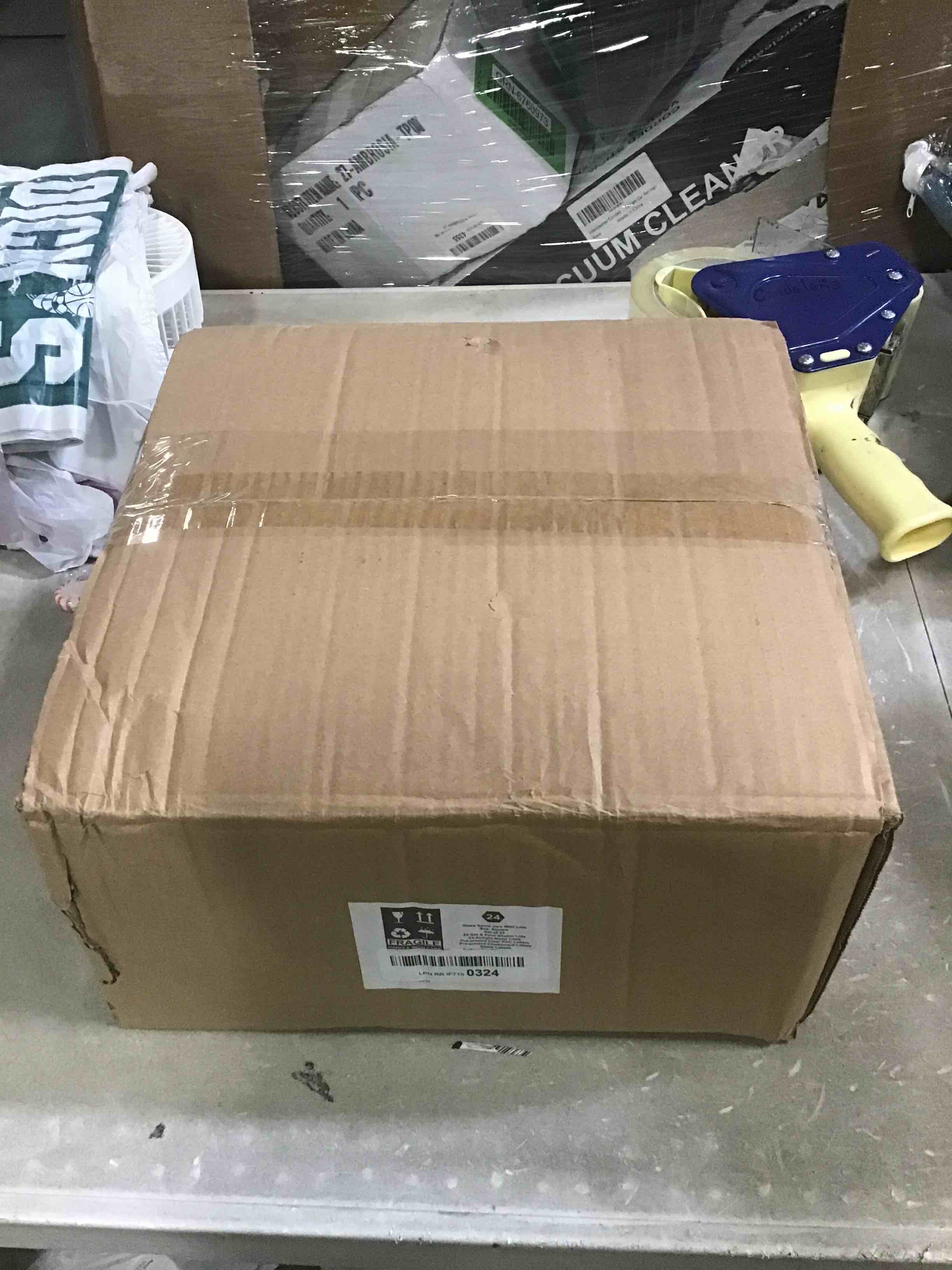 https://s3.amazonaws.com/lotting-images-prod/bidfta/GRN6761000_1722096735286.jpeg