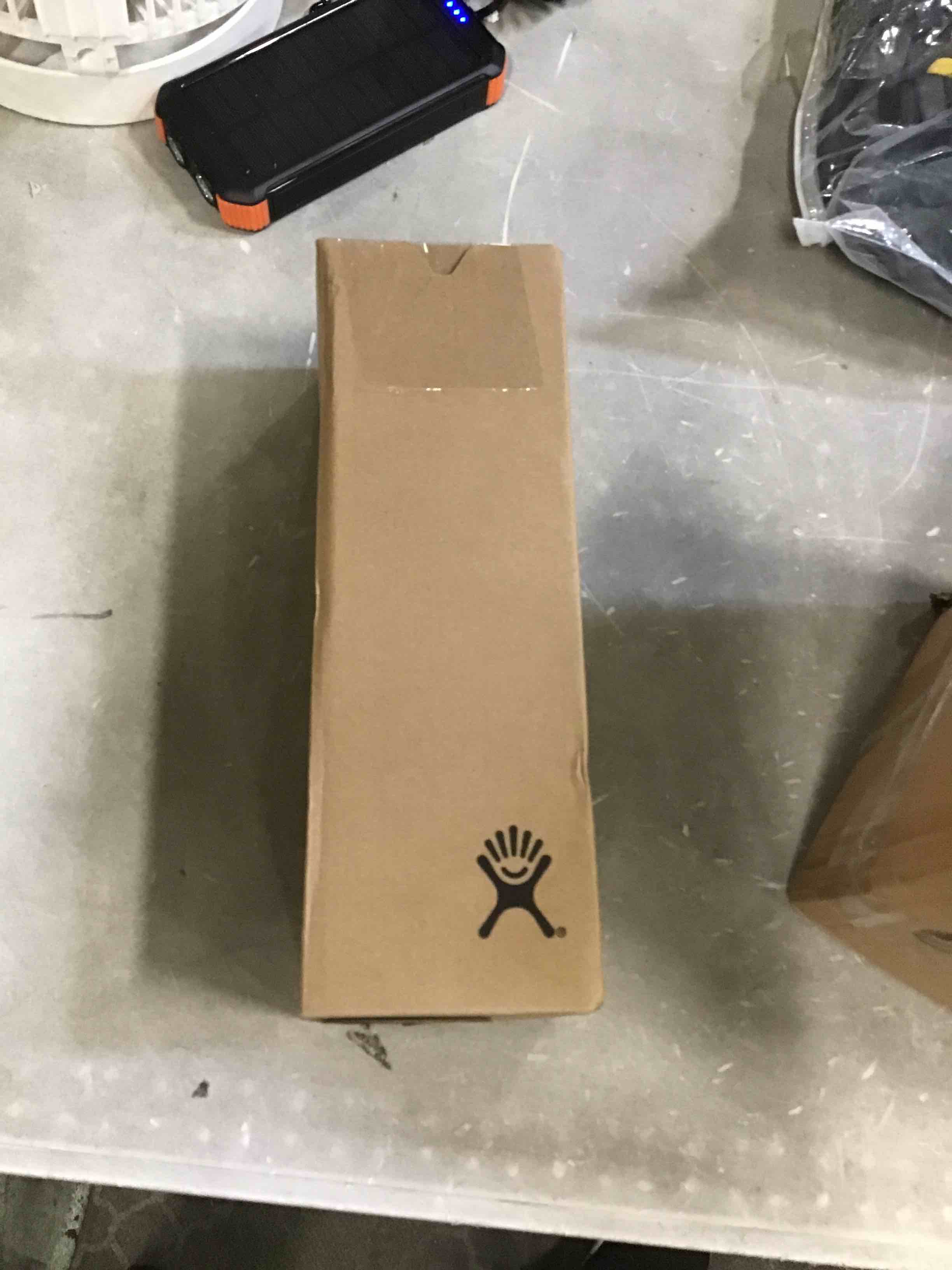 https://s3.amazonaws.com/lotting-images-prod/bidfta/GRN6761181_1722273707495.jpeg