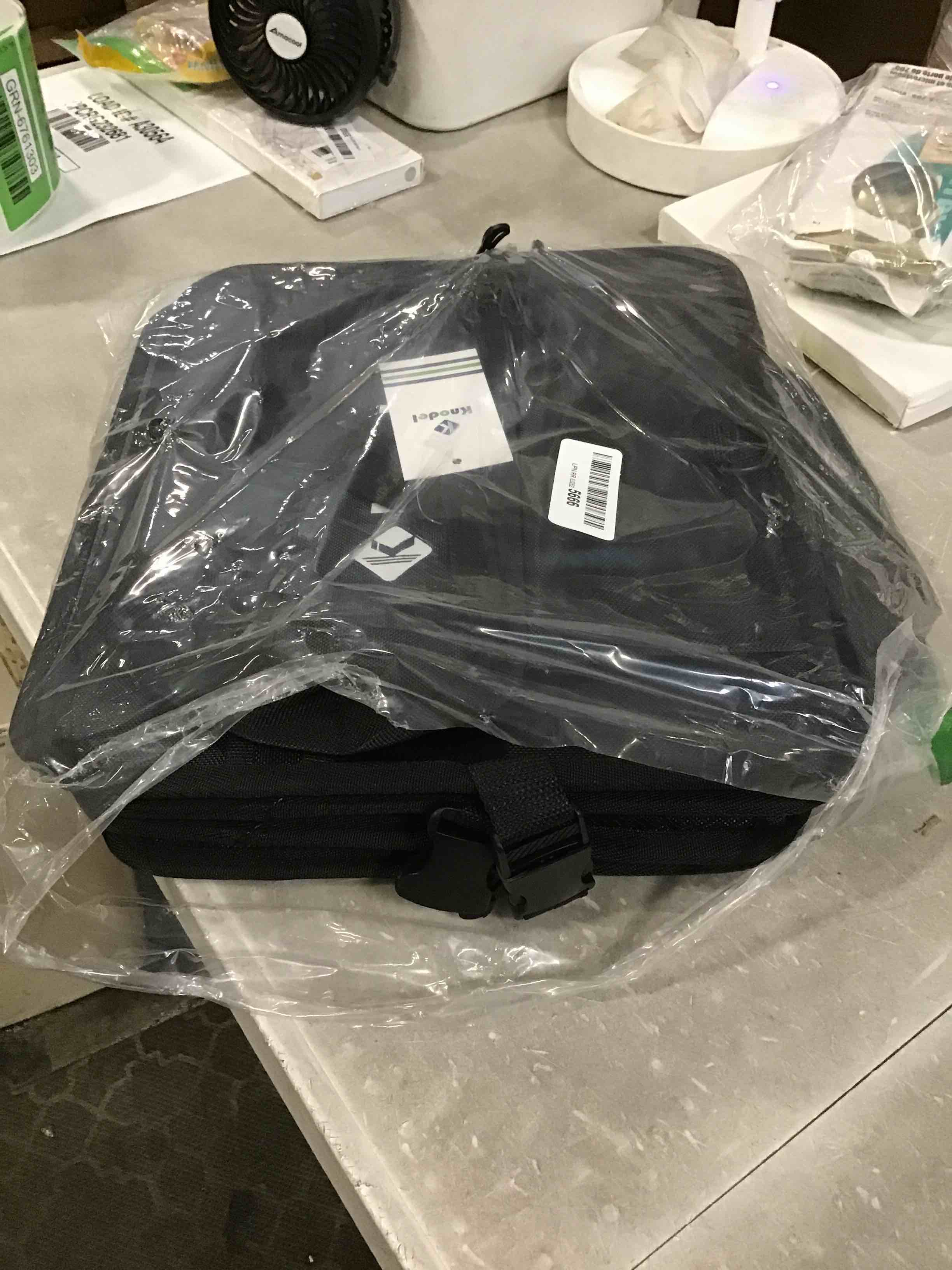 https://s3.amazonaws.com/lotting-images-prod/bidfta/GRN6761303_1722345605660.jpeg