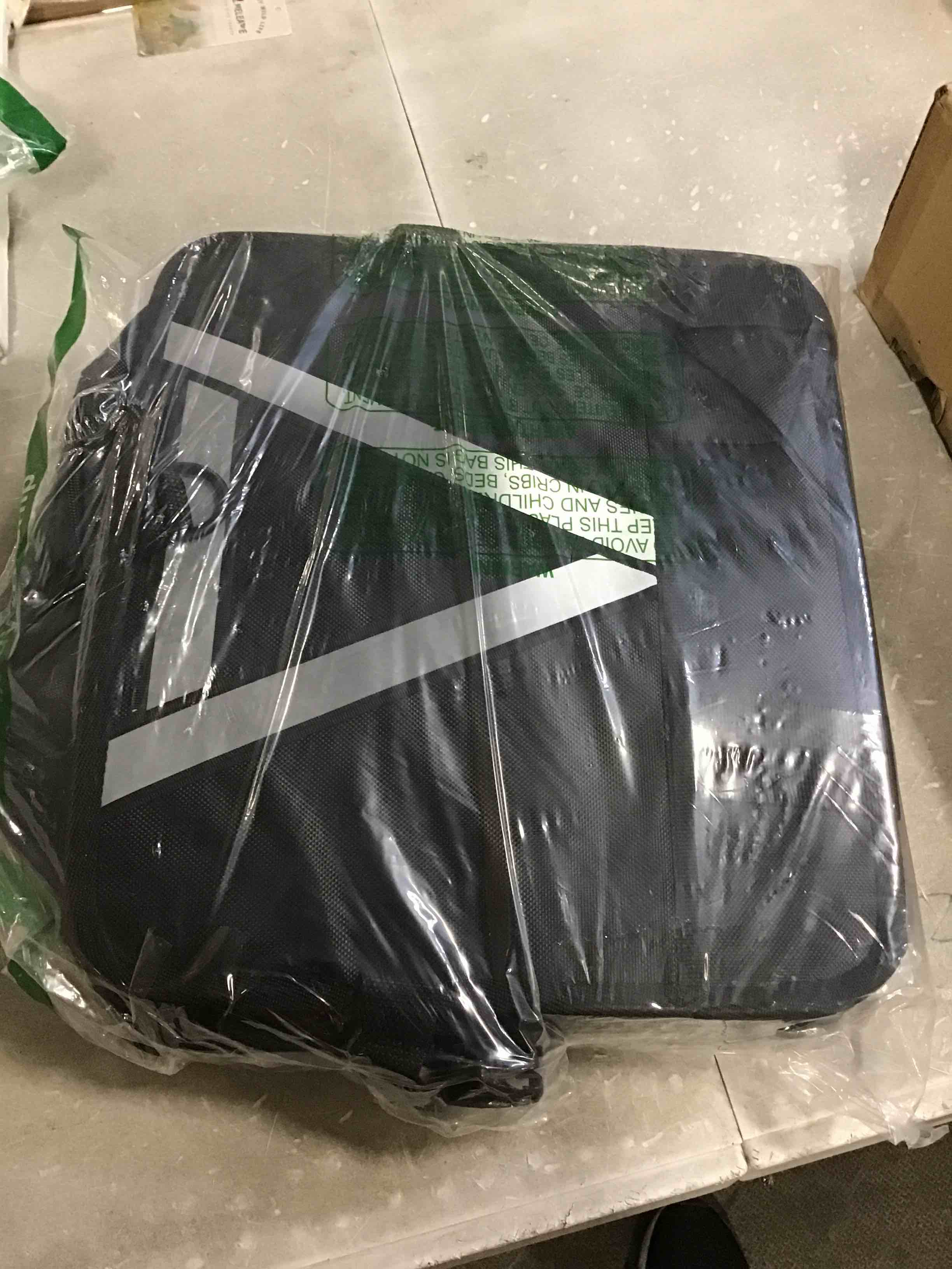 https://s3.amazonaws.com/lotting-images-prod/bidfta/GRN6761303_1722345629219.jpeg