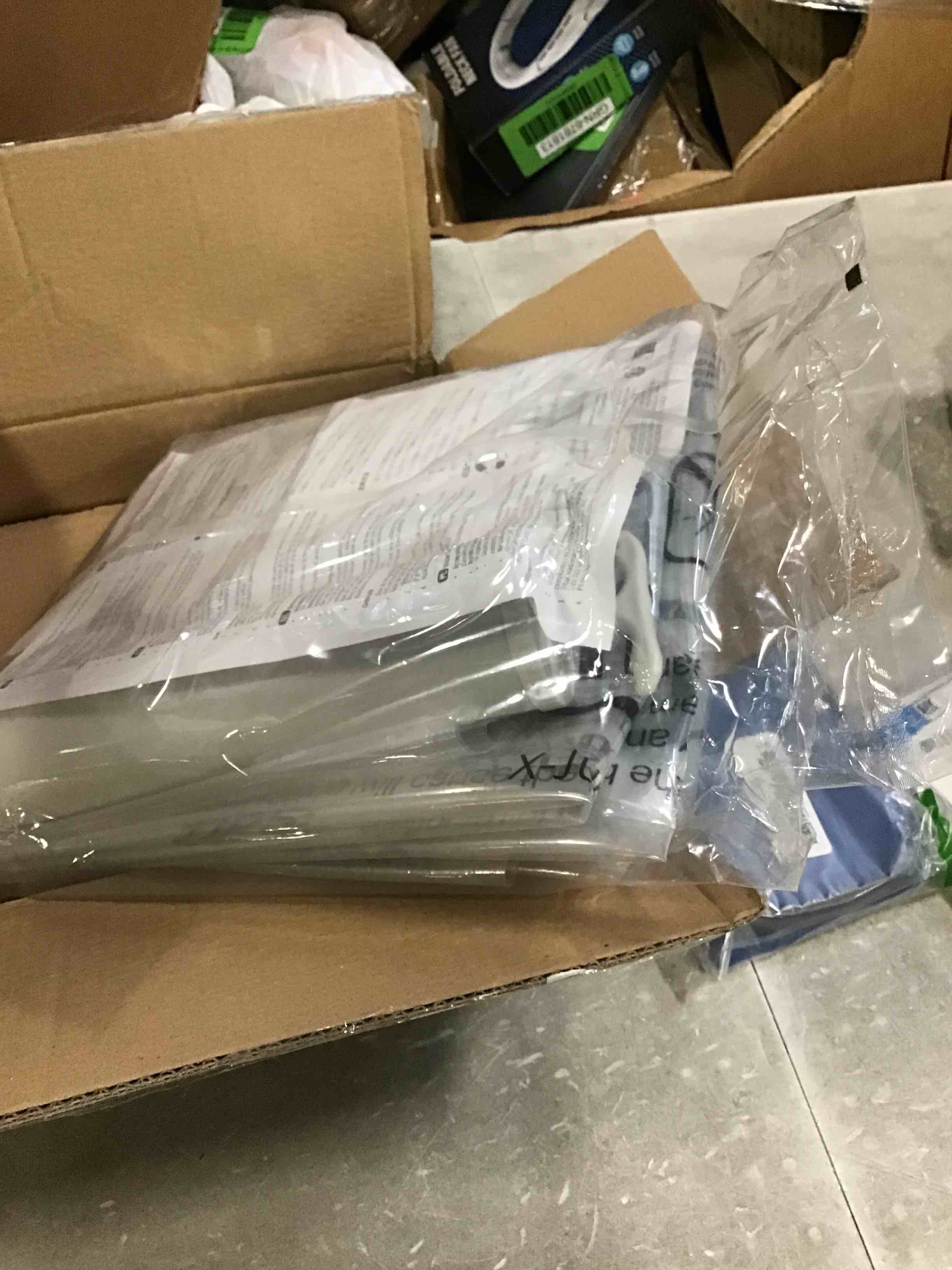 https://s3.amazonaws.com/lotting-images-prod/bidfta/GRN6761837_1722517241632.jpeg