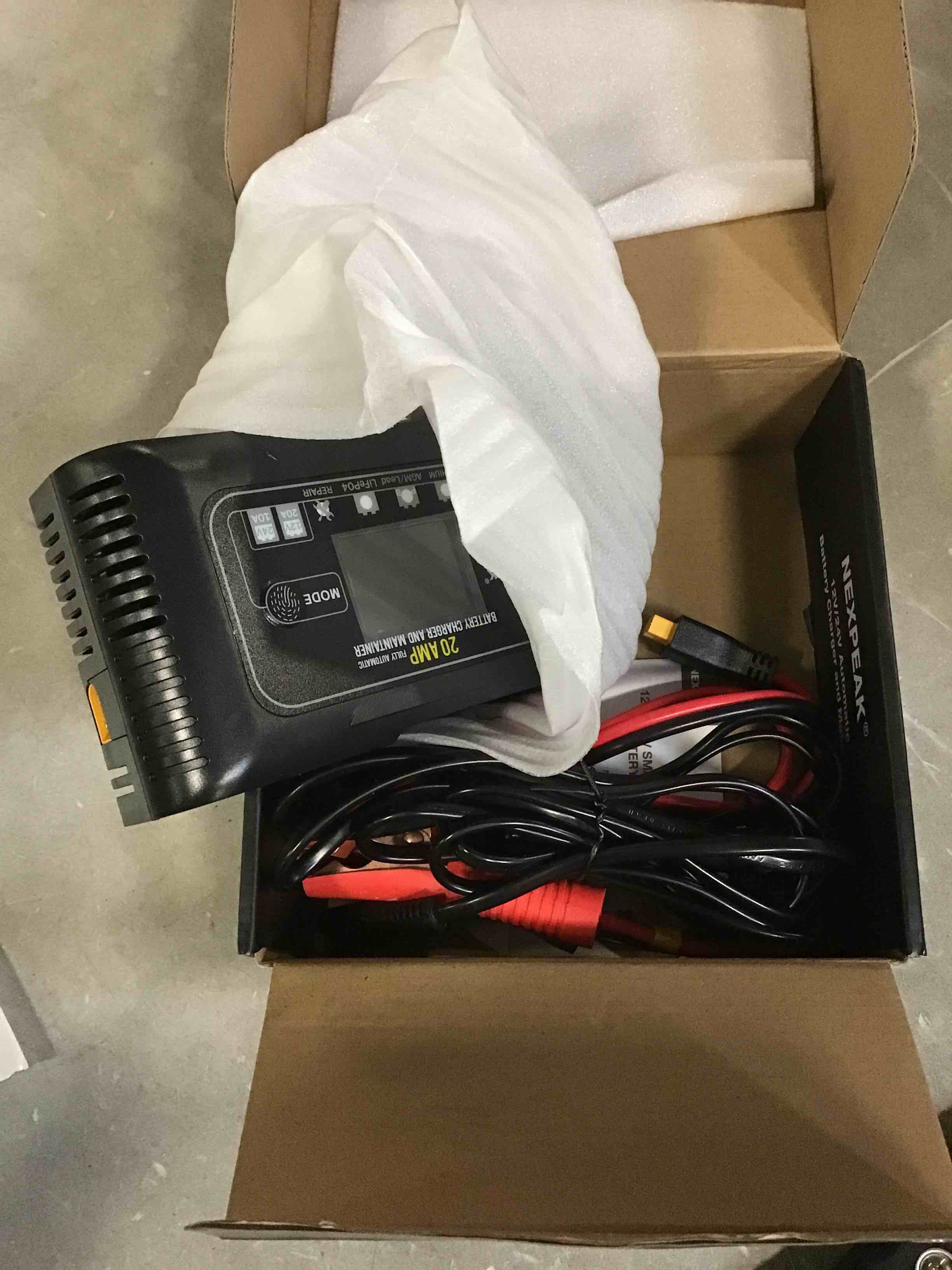 https://s3.amazonaws.com/lotting-images-prod/bidfta/GRN6762001_1722534984553.jpeg